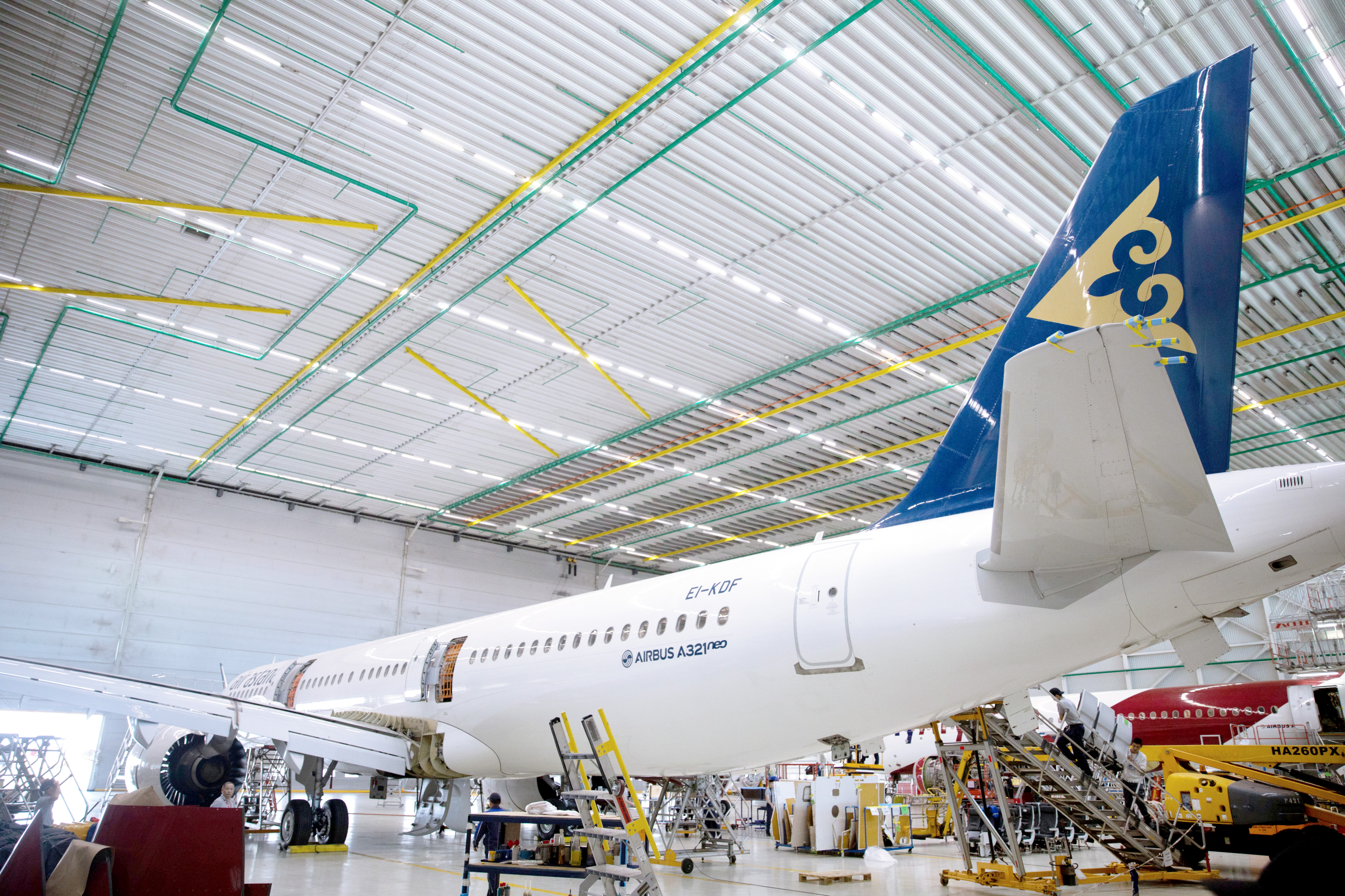 Air Astana Group conducts simultaneous six-year, 12-year C checks for the first time