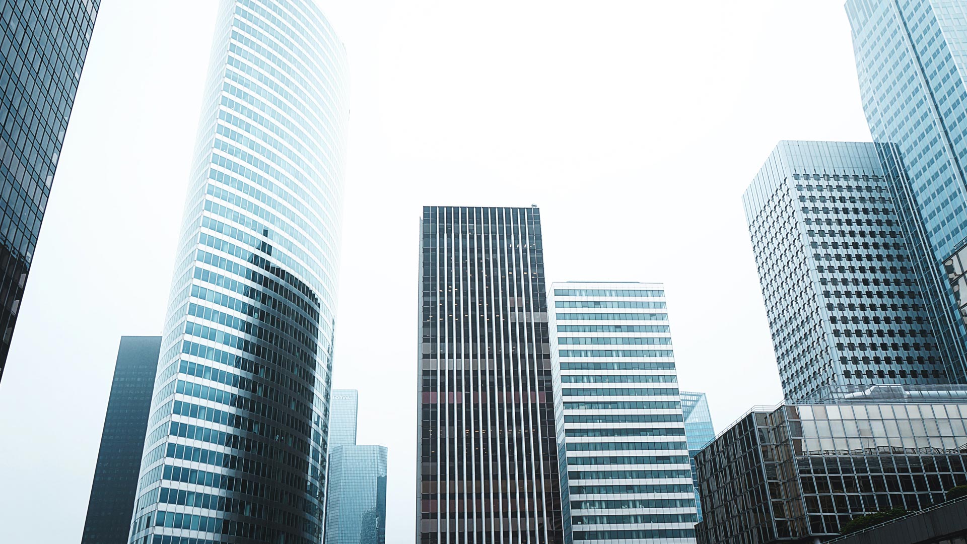 Muzinich secures $300 million for Aviation Senior Secured Strategy