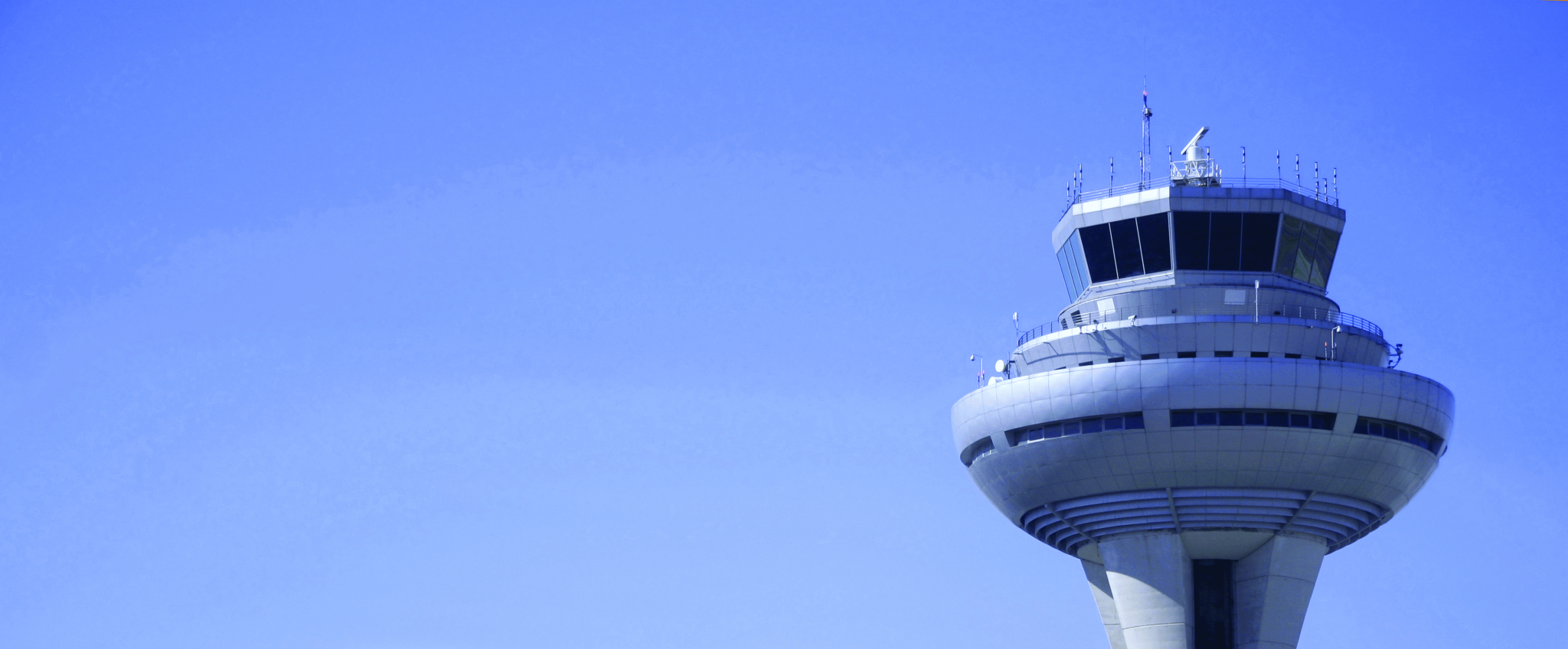 SpaceX says it has no intent to take over FAA air traffic contract with Verizon