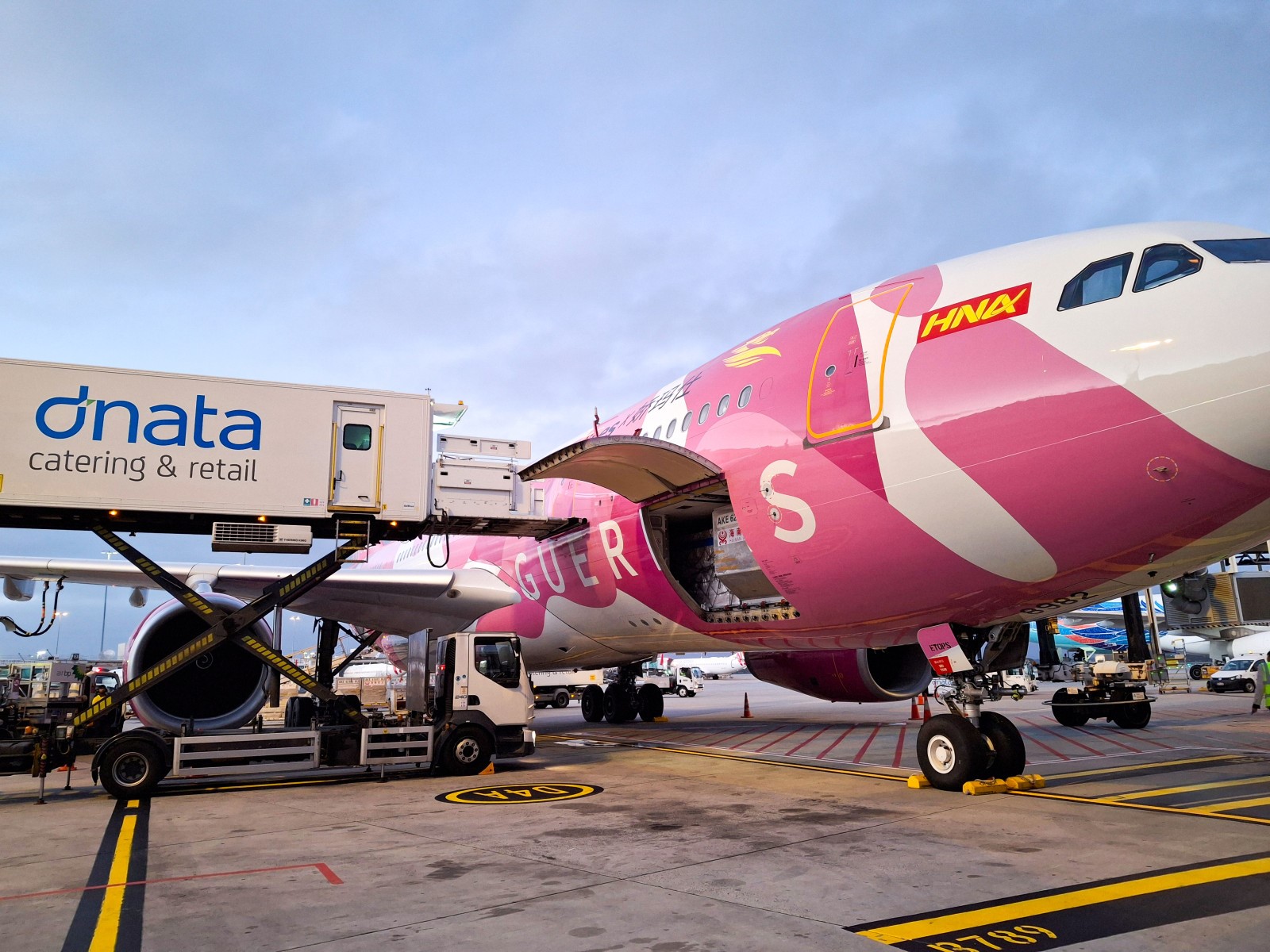 dnata will provide catering services for three Chinese airlines in Australia