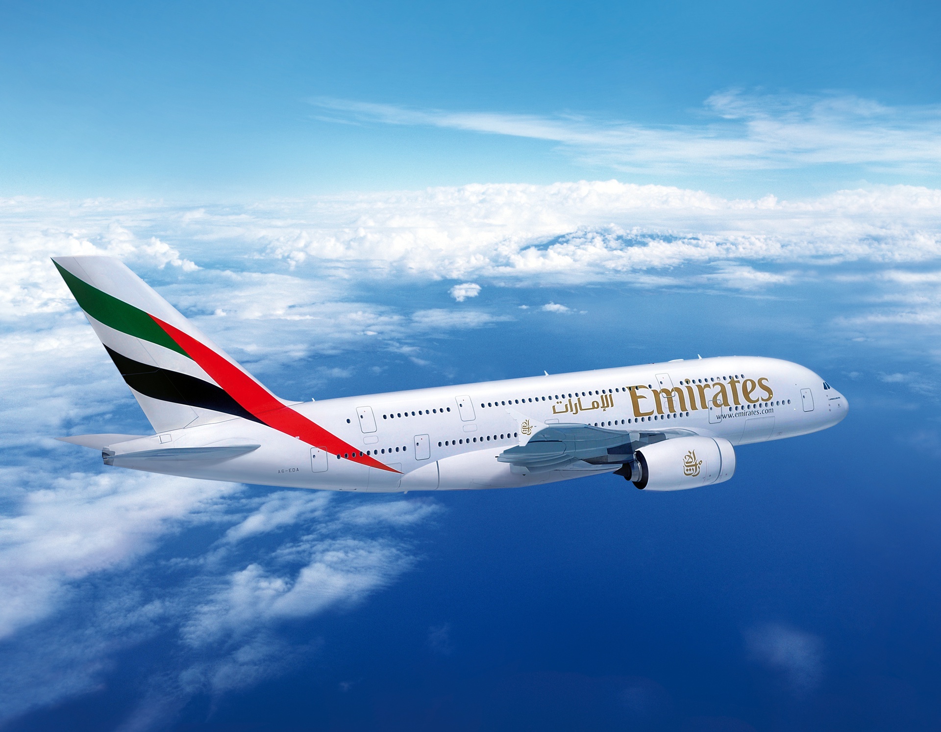 Emirates agrees to purchase A380-800