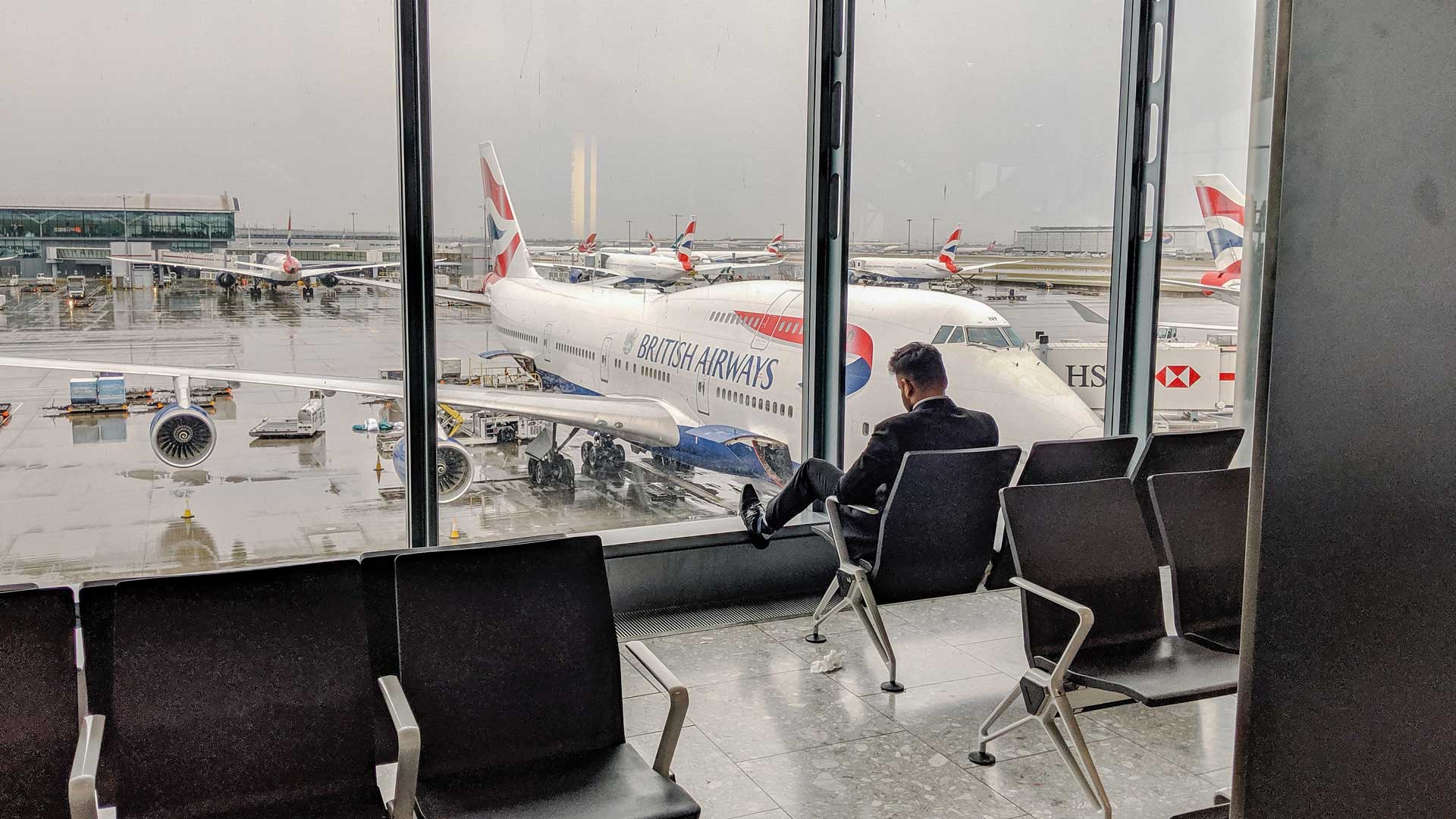 UK Airports stand to lose at least £2.6bn in lost summer revenue