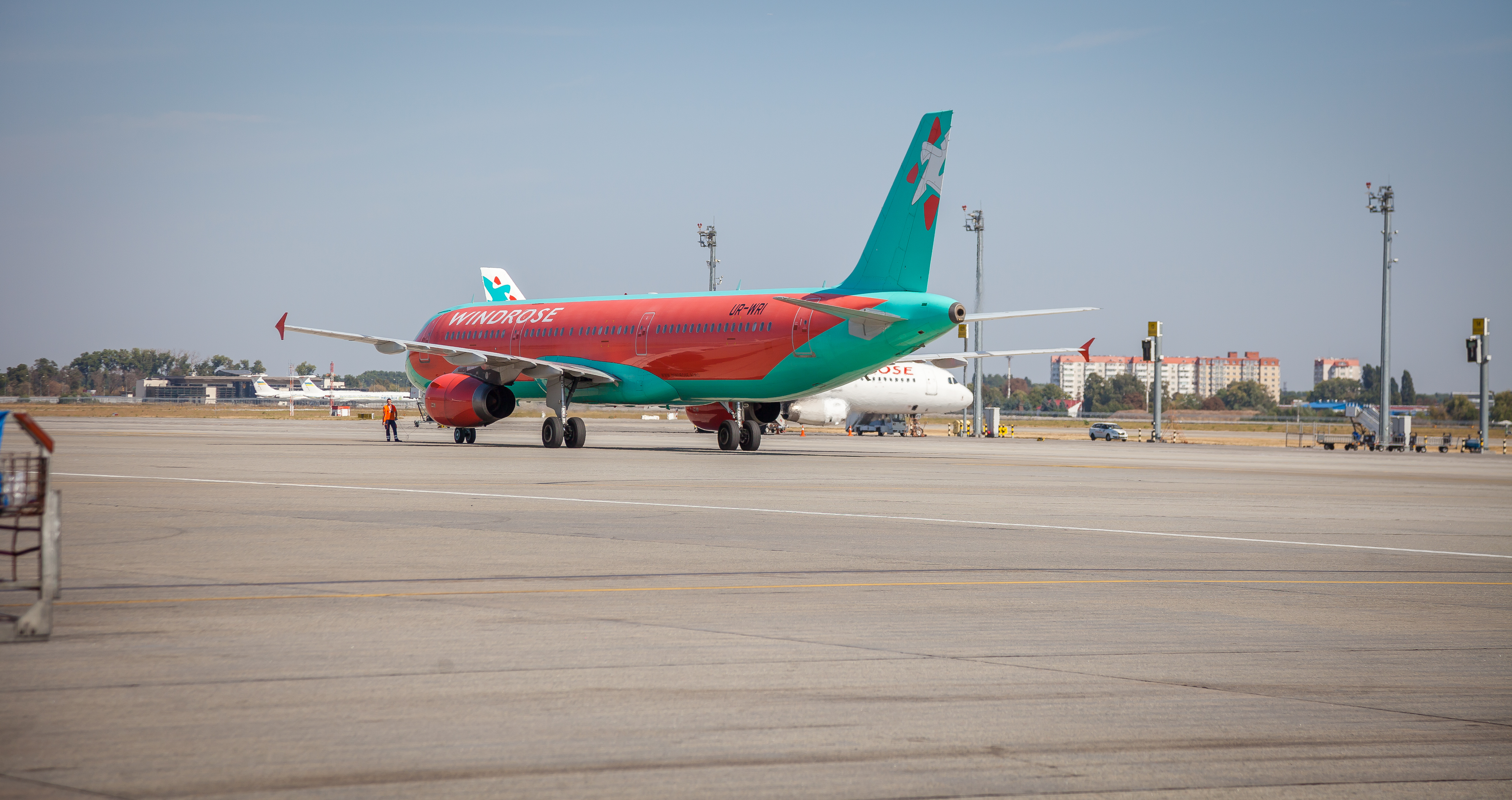 AviaAM Leasing delivers one A319-100 aircraft to Ukraine’s Windrose Airlines