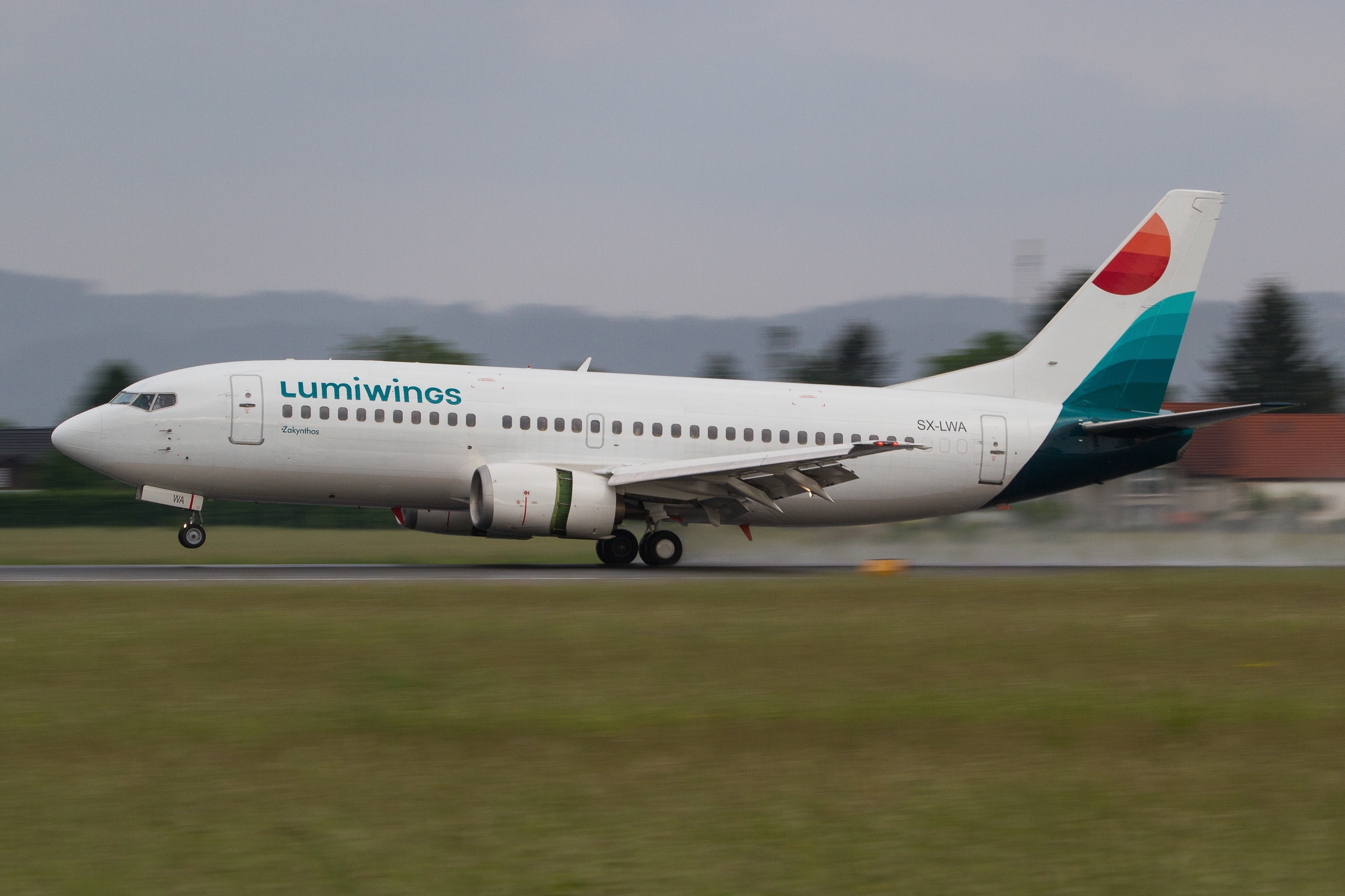 Court grounds Lumiwings' only aircraft, leased from Azorra