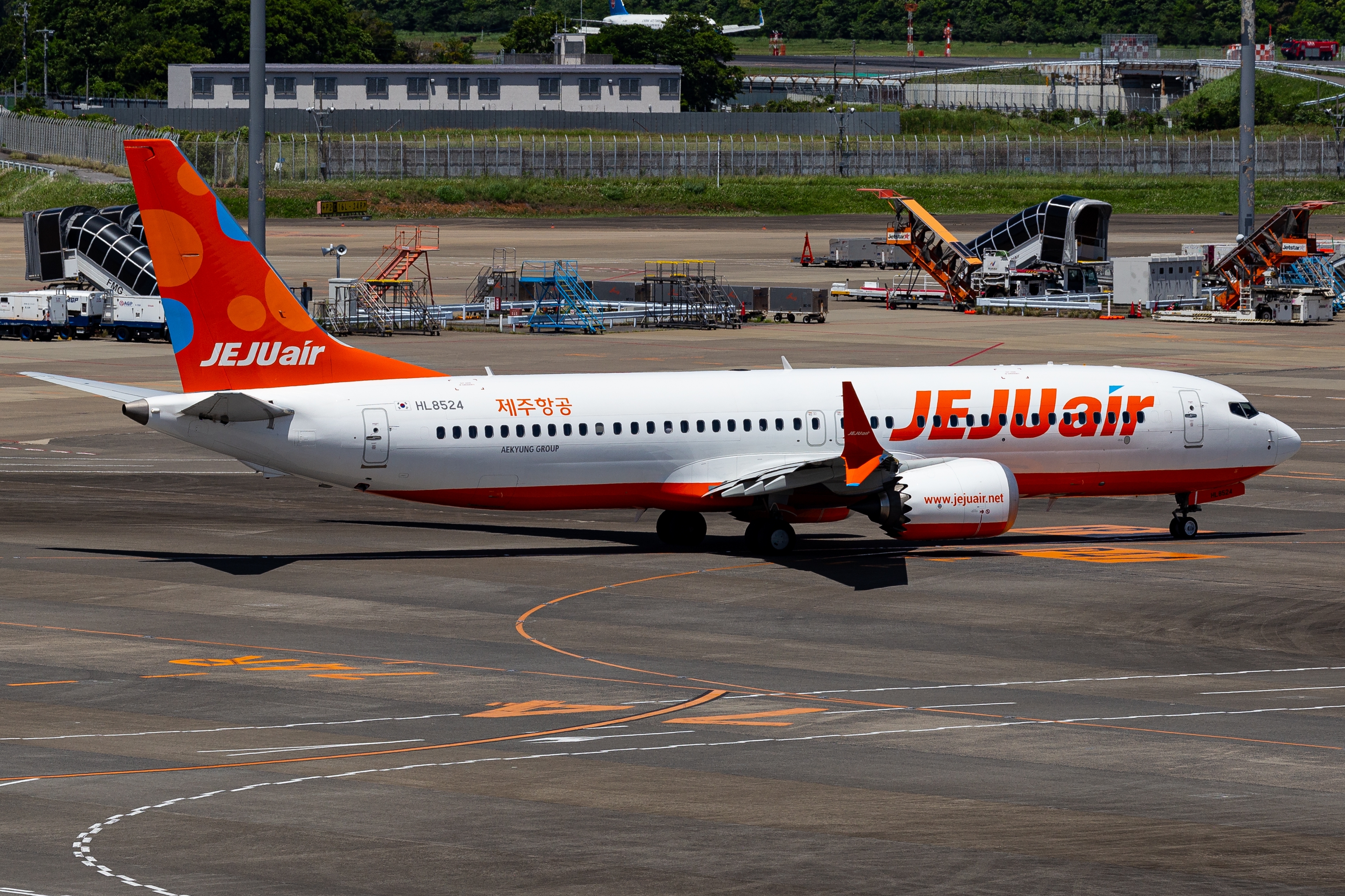 Jeju Air to raise $89 million to support 737 MAX pre-delivery payments