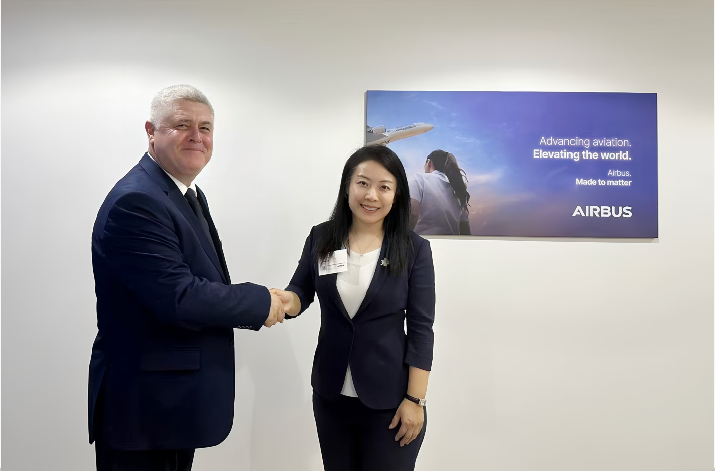 Uzbekistan Airways to lease four new A321neos from CALC