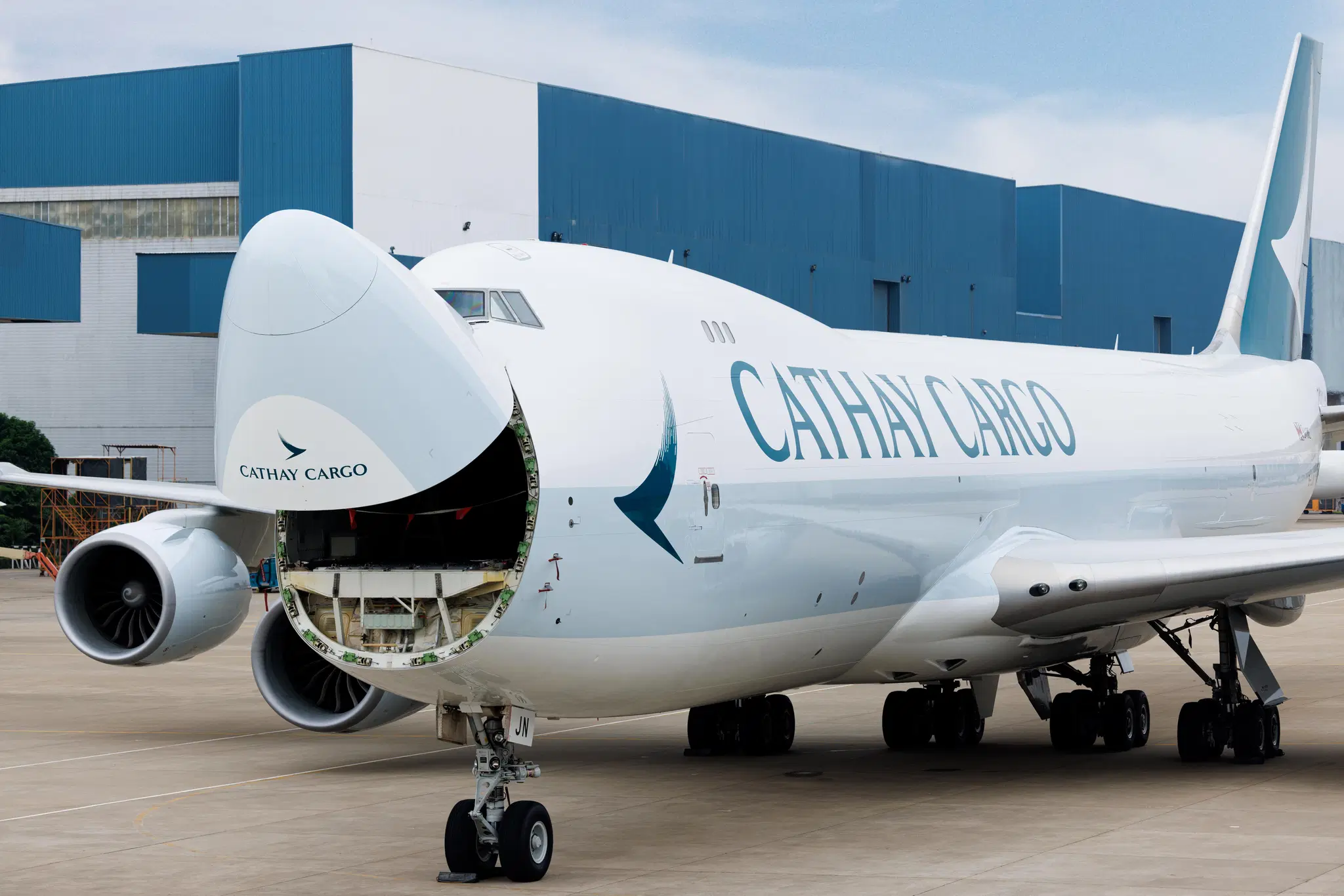 Lufthansa Technik, Cathay Pacific ink 'largest ever' maintenance contract