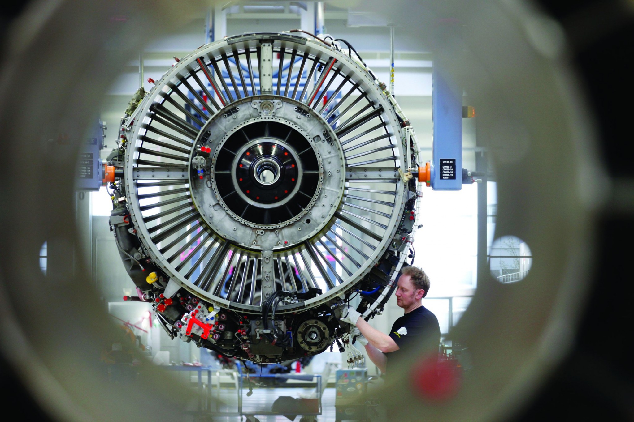 SFO arrests suspect in engine bogus parts scandal