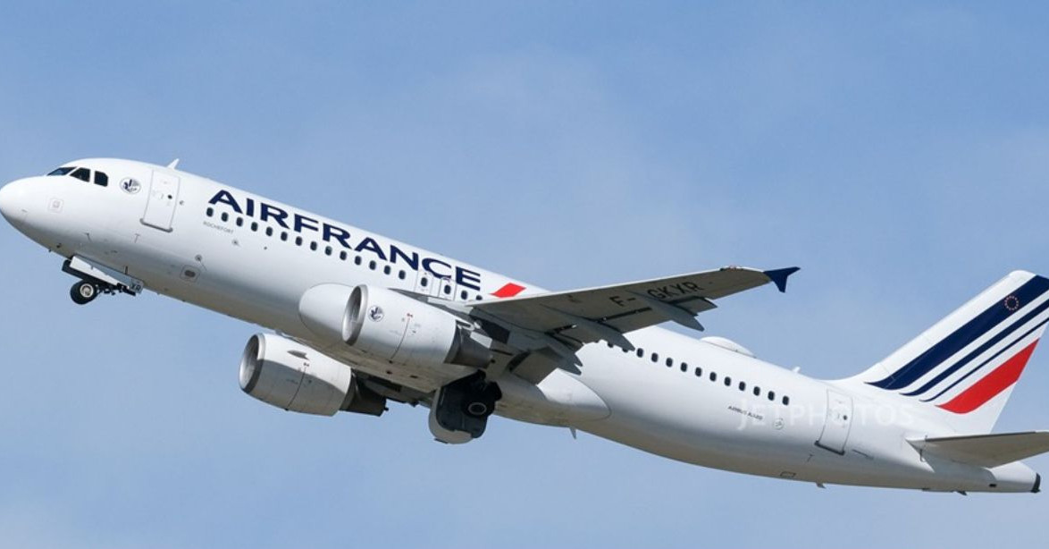 Crestone Air Partners purchases one A320-200 leased to Air France