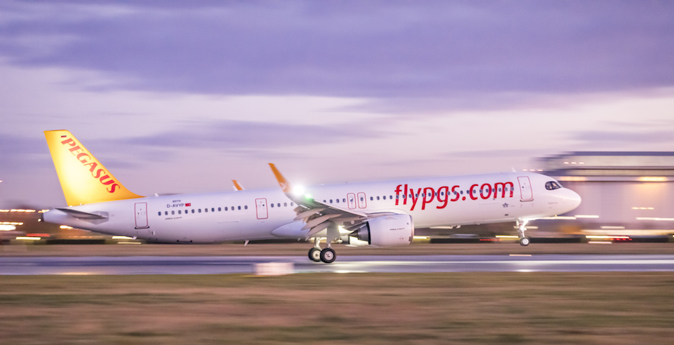 ABL Aviation delivers one A321neo to Pegasus Airlines