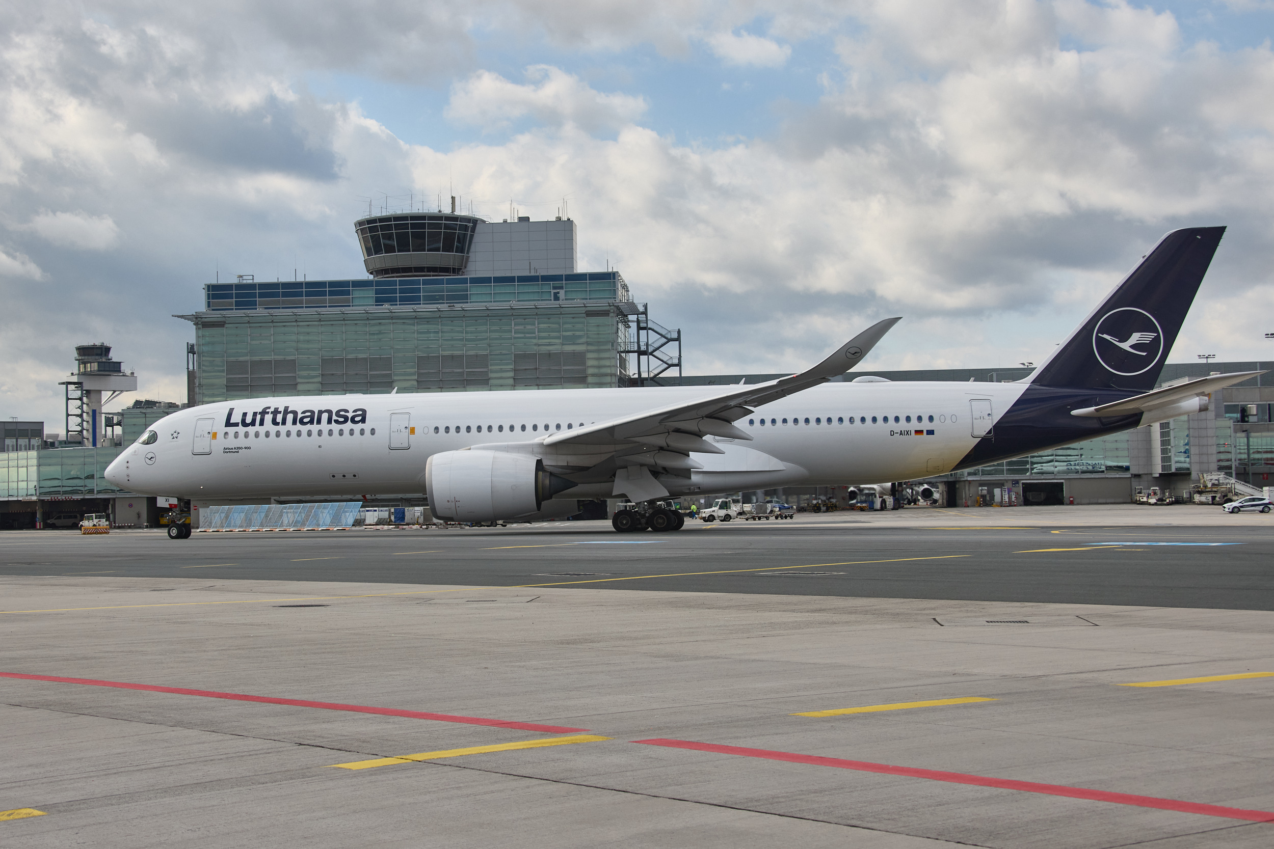 Lufthansa deploys A350s to Frankfurt to offset aircraft delivery delays