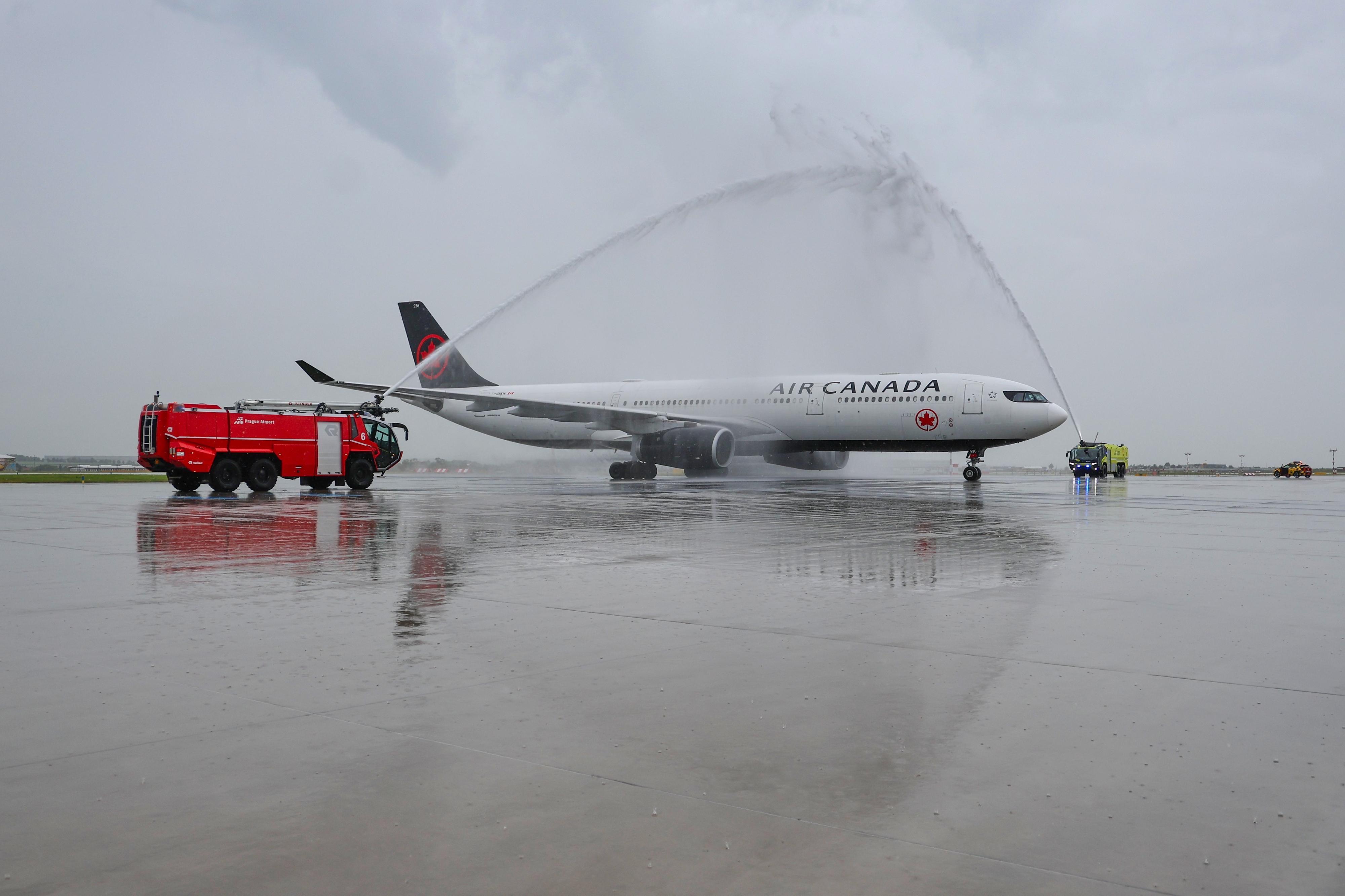 Air Canada inaugurates Canada and Prague service