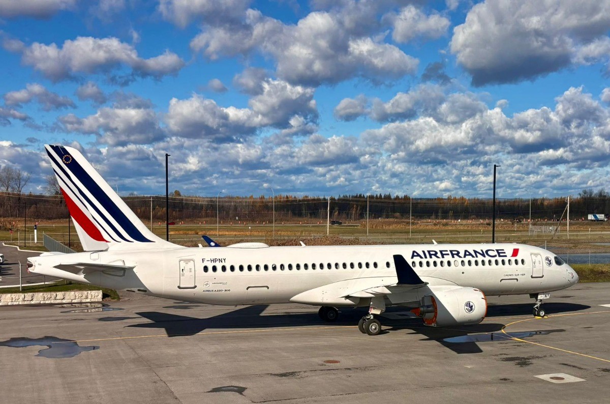 Air France receives A220-300 from ABL Aviation