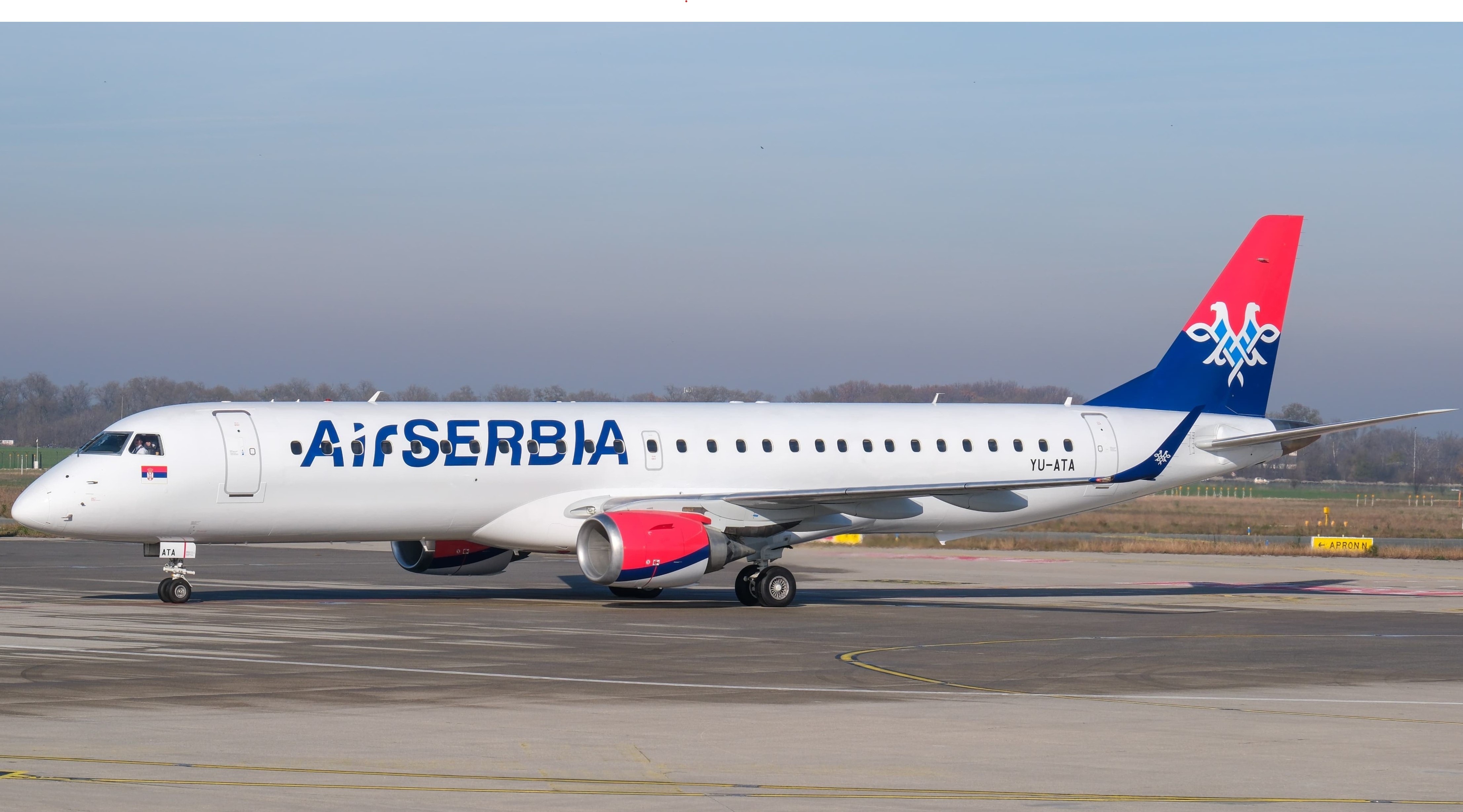 Air Serbia receives E195-E1 from Azorra