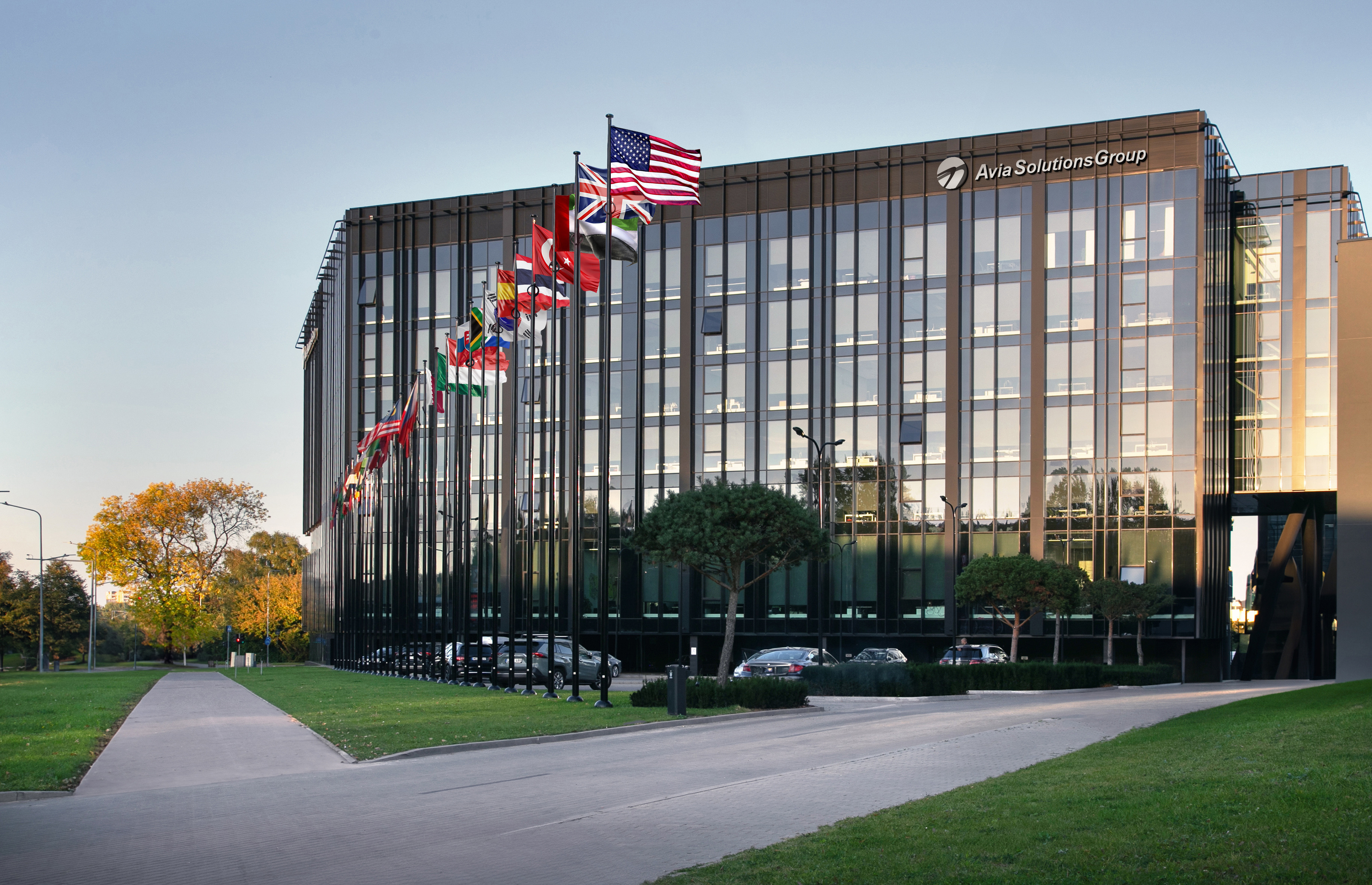 Avia Solutions Group sells SmartLynx Latvia, consolidating European AOCs into three brands