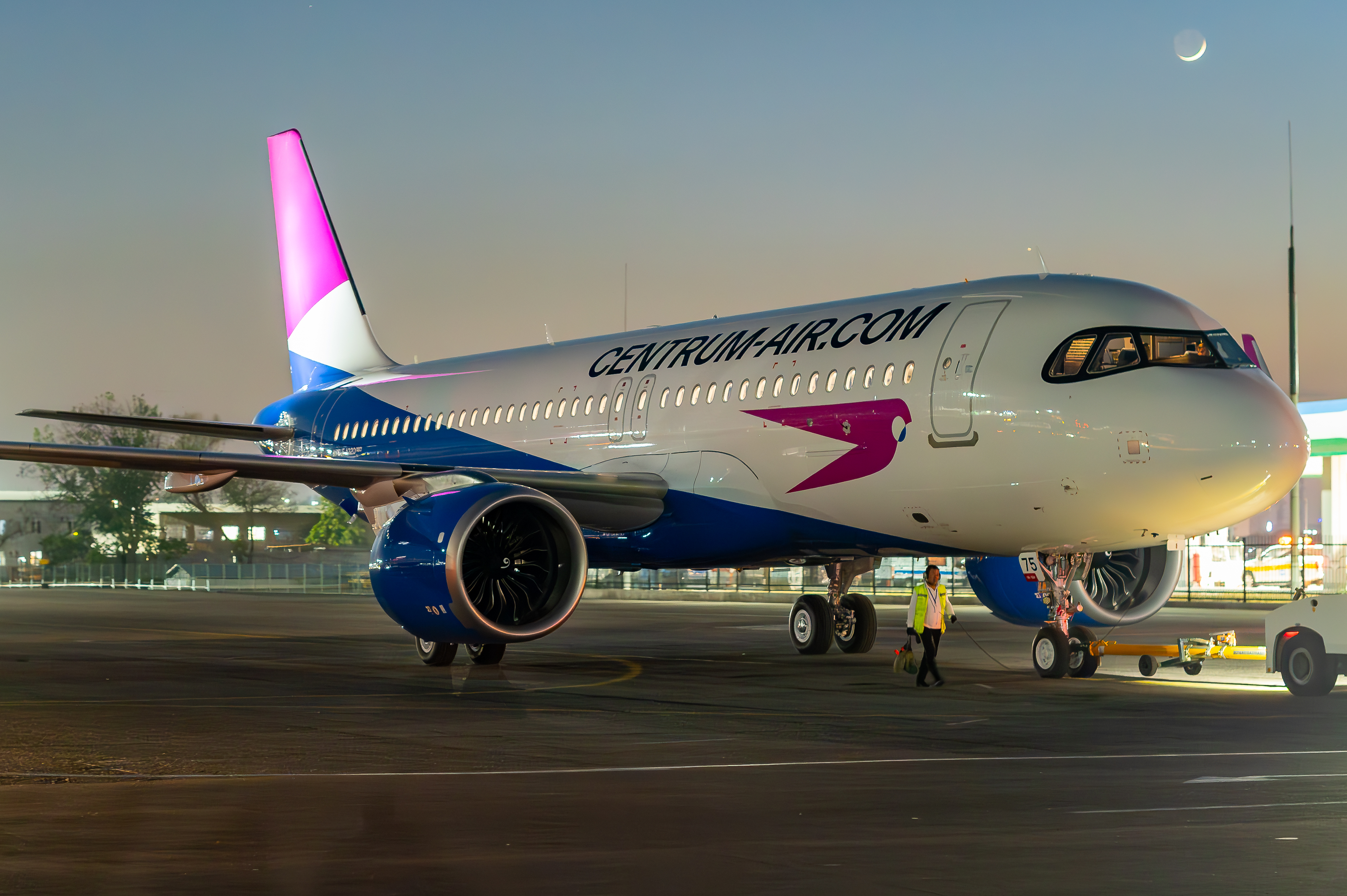 Centrum Air to lease five new Airbus aircraft from Avolon