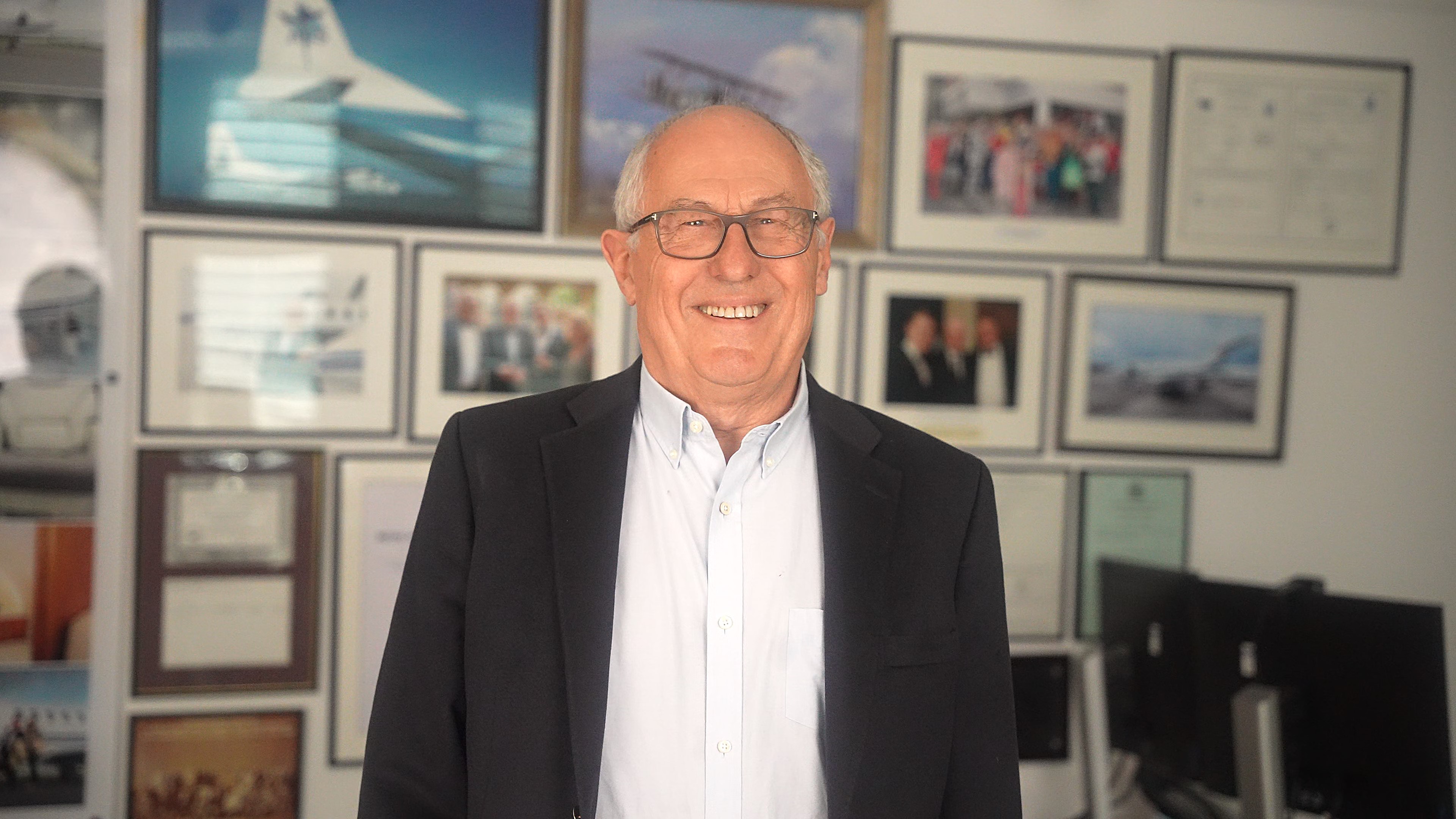 Air Charter Service passes 30,000 flights in one year for first time