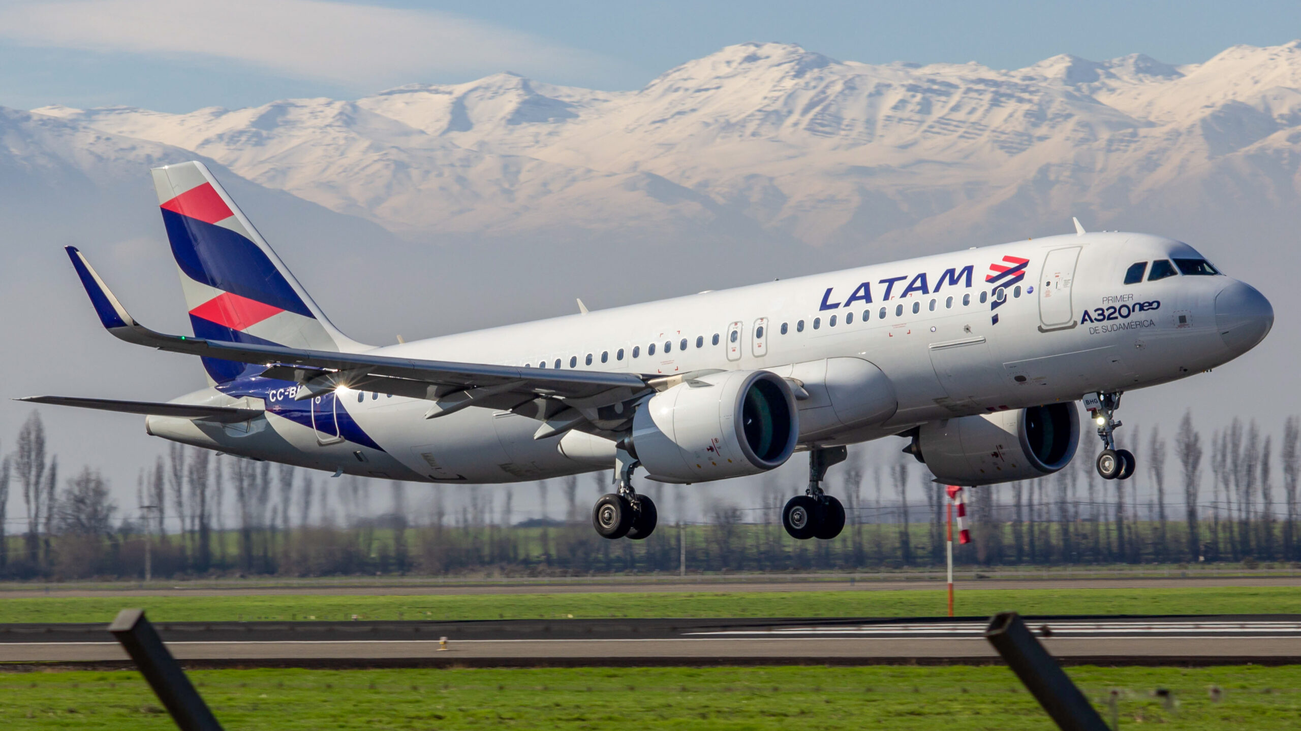 LATAM Airlines launches new Amsterdam-Sao Paulo route