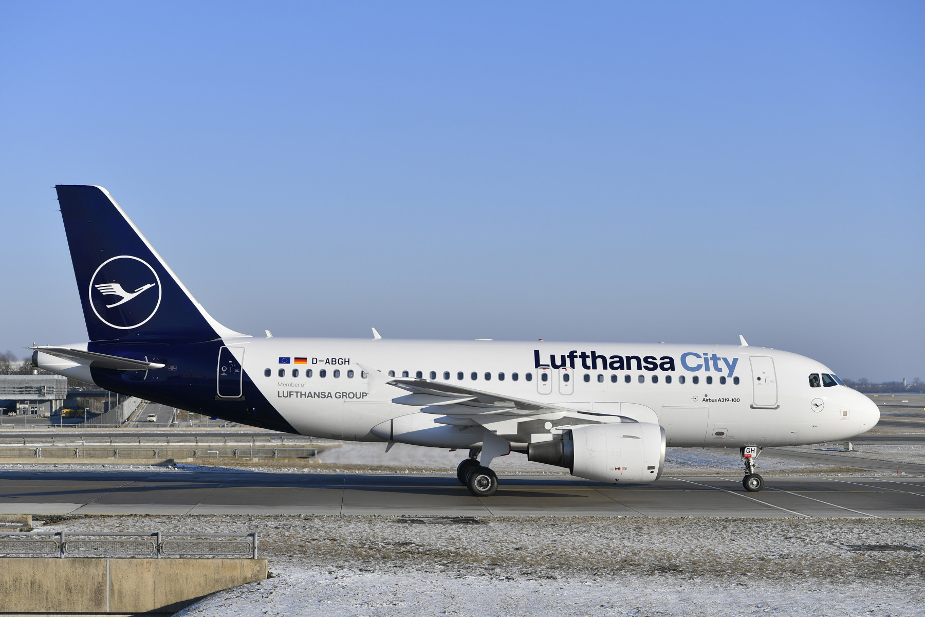 Lufthansa Group and Airbus enter sustainable business travel partnership