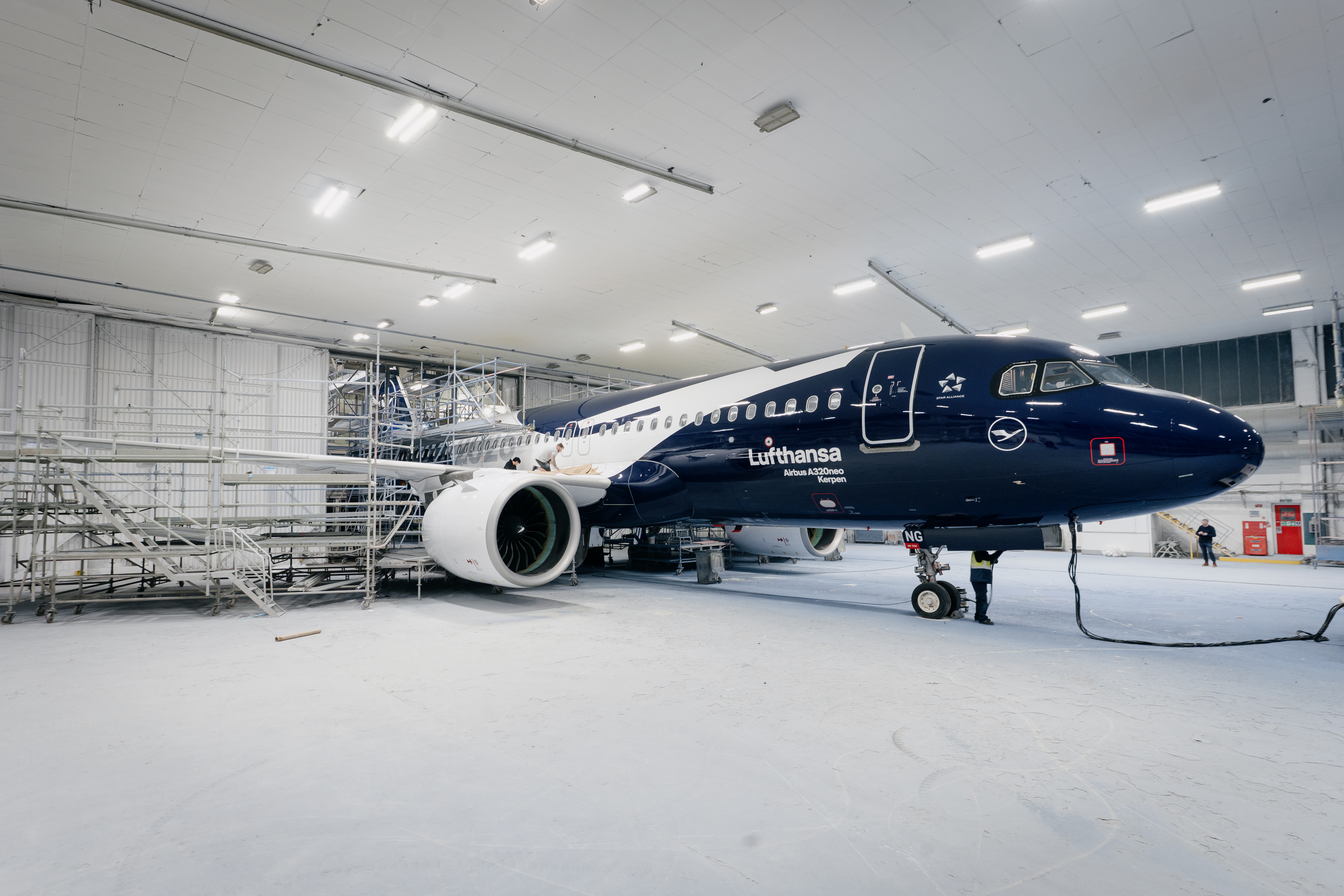 Lufthansa to add A320neo and A350-900 to anniversary fleet