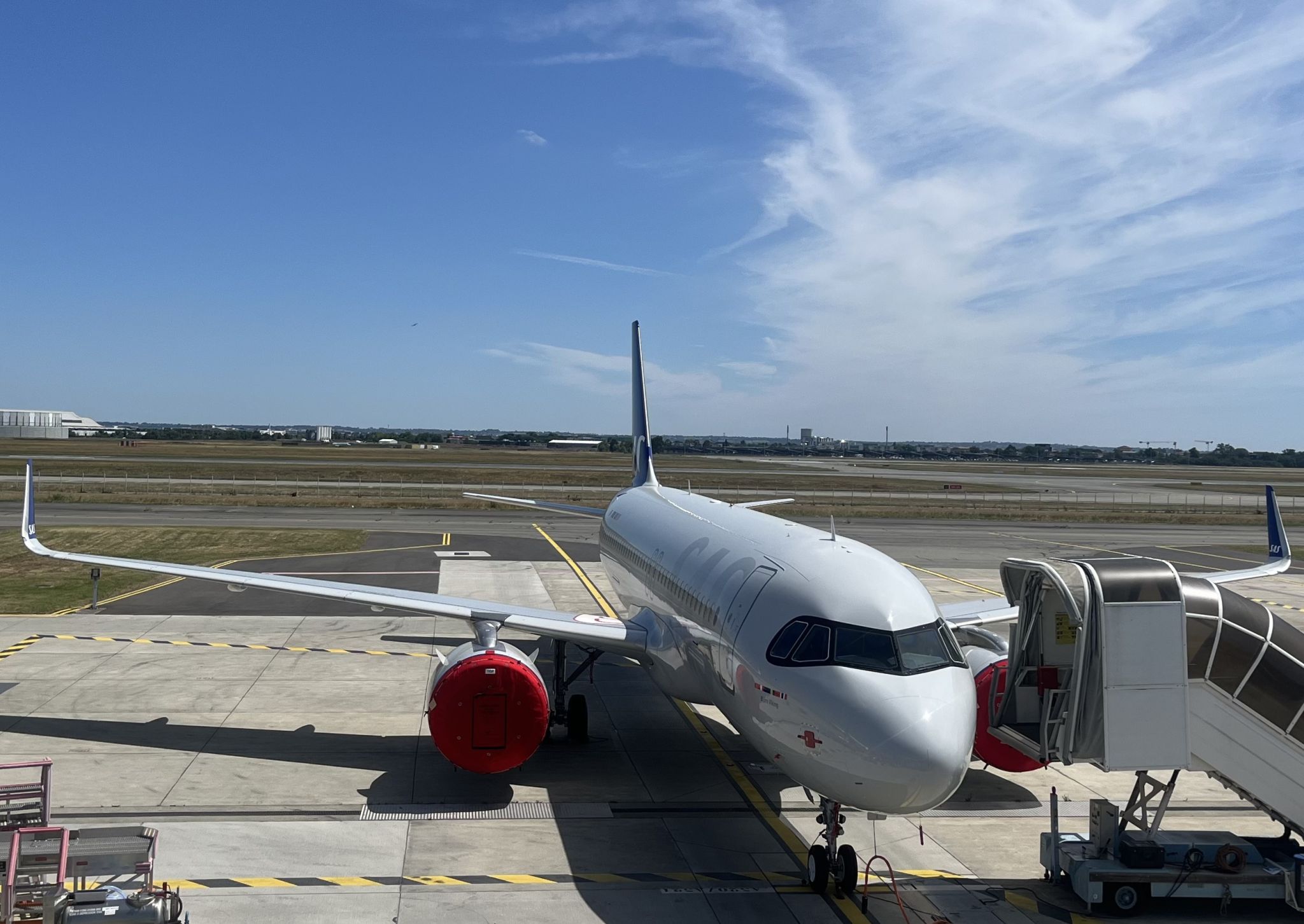 Macquarie AirFinance delivers A320neo to SAS