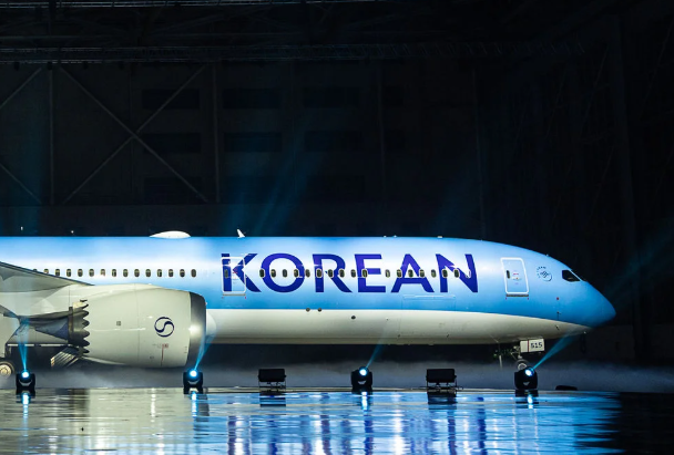 Korean Air receives A330-200 from CALC, to replace first class with premium economy on 777