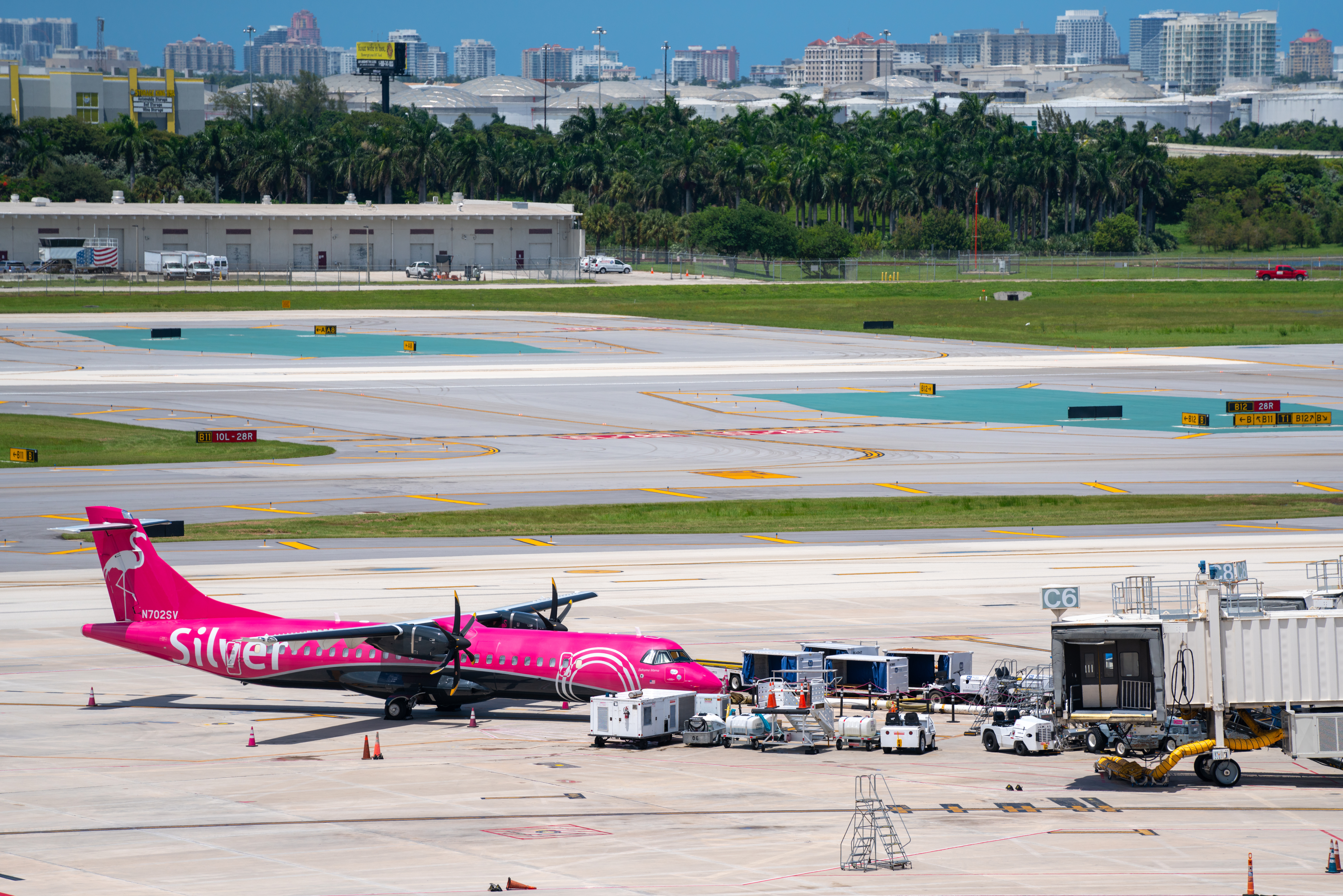 Start-up airline plans to commence operations with Silver Airways' former assets