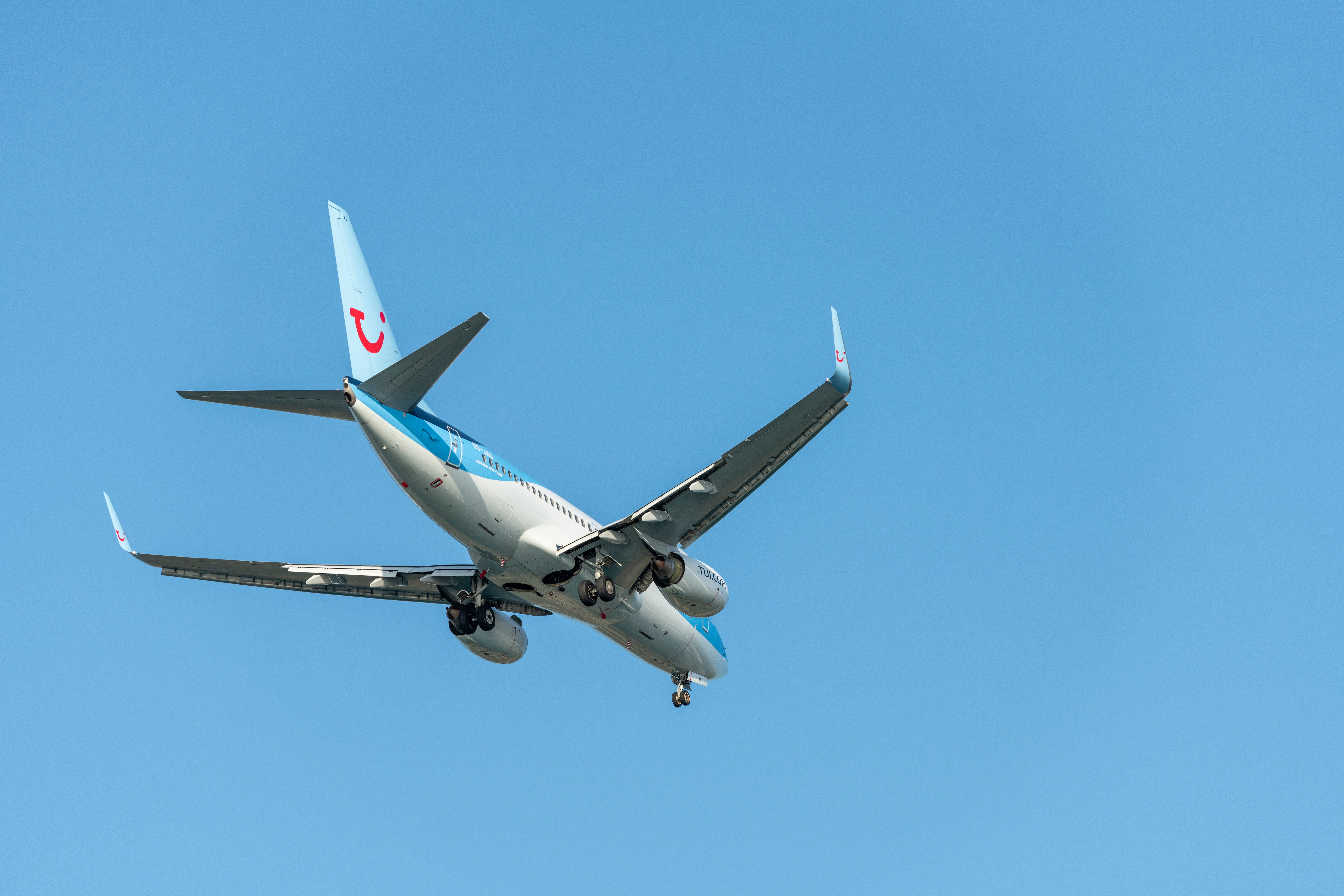 TUI raises outlook following strong quarterly results