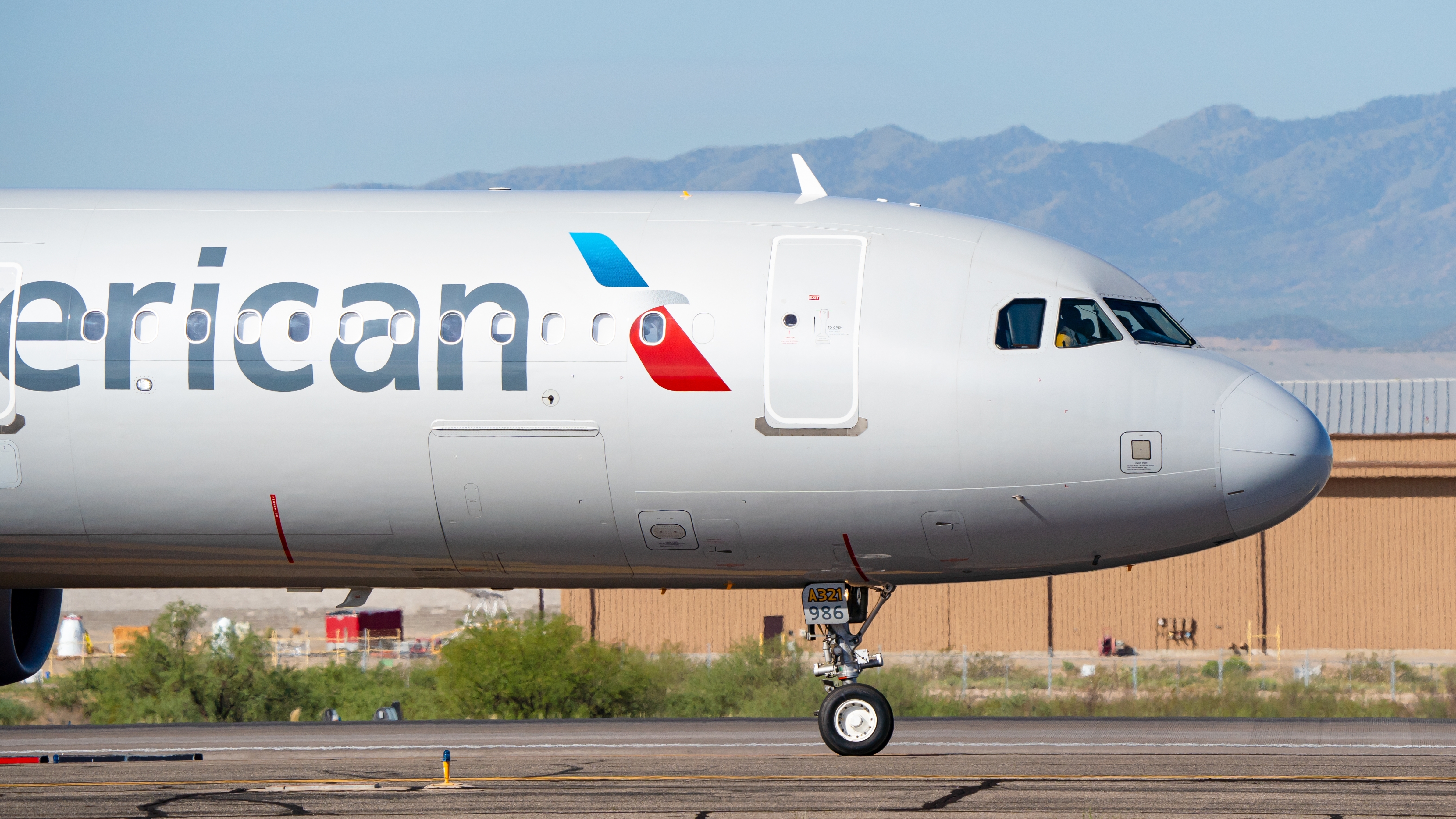 American Airlines' first A321XLR grounded due to supply chain constraints