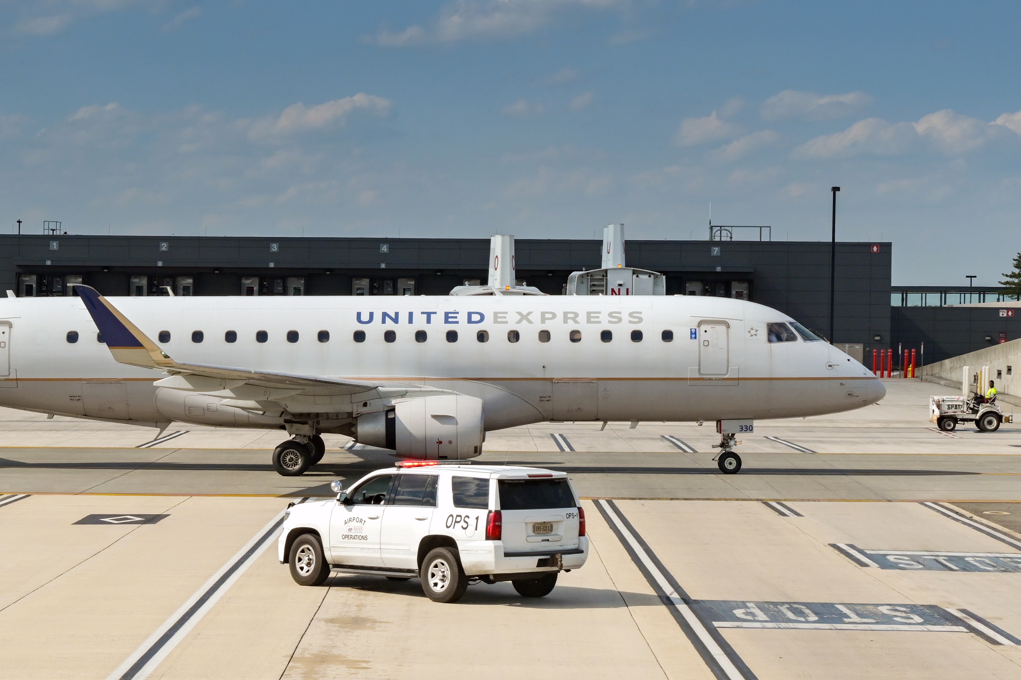 Republic Airways and Mesa Air Group to merge, creating new publicly traded regional airline