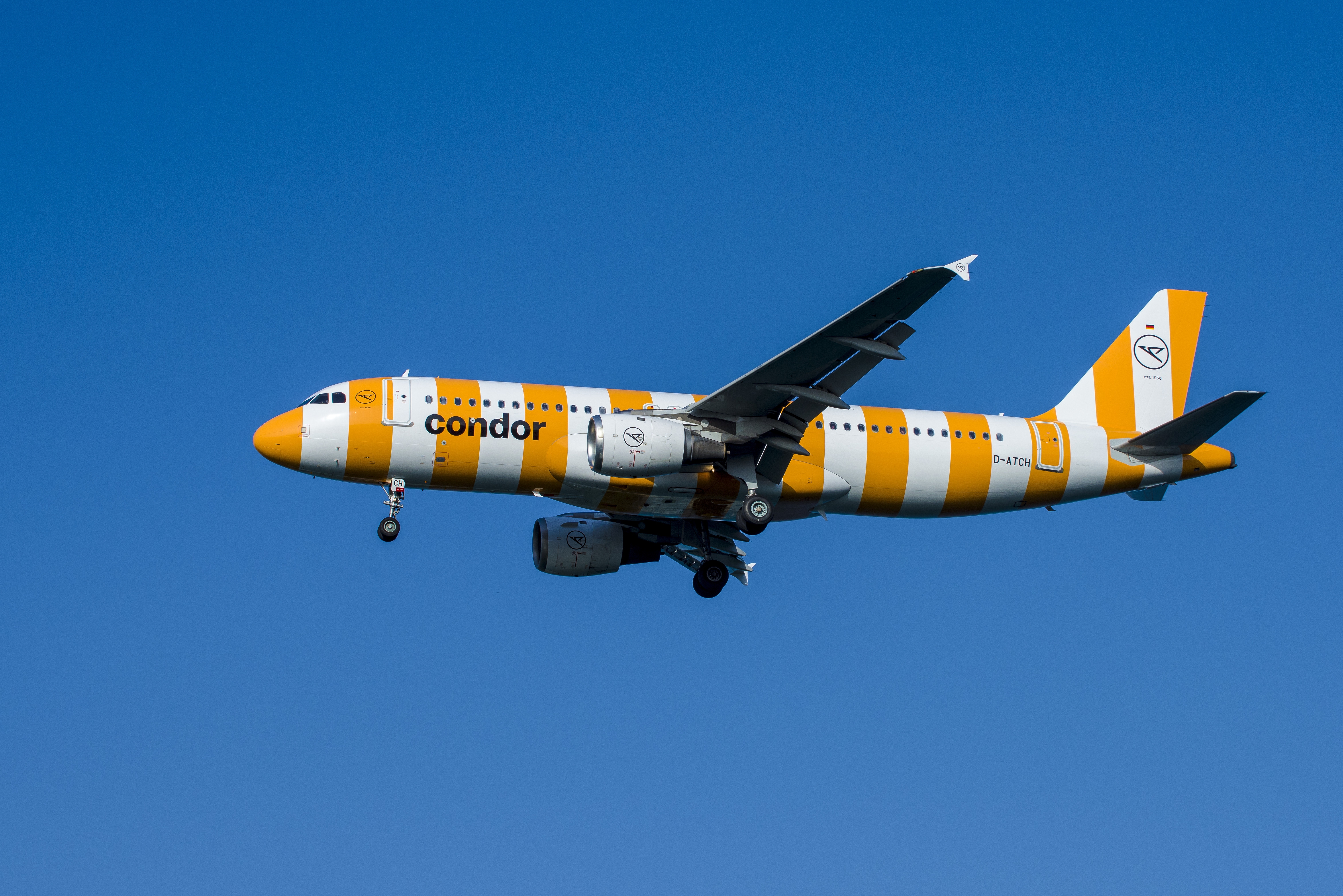 APOC signs 12-month green-time lease agreement for one CFM56-5A engine with Condor