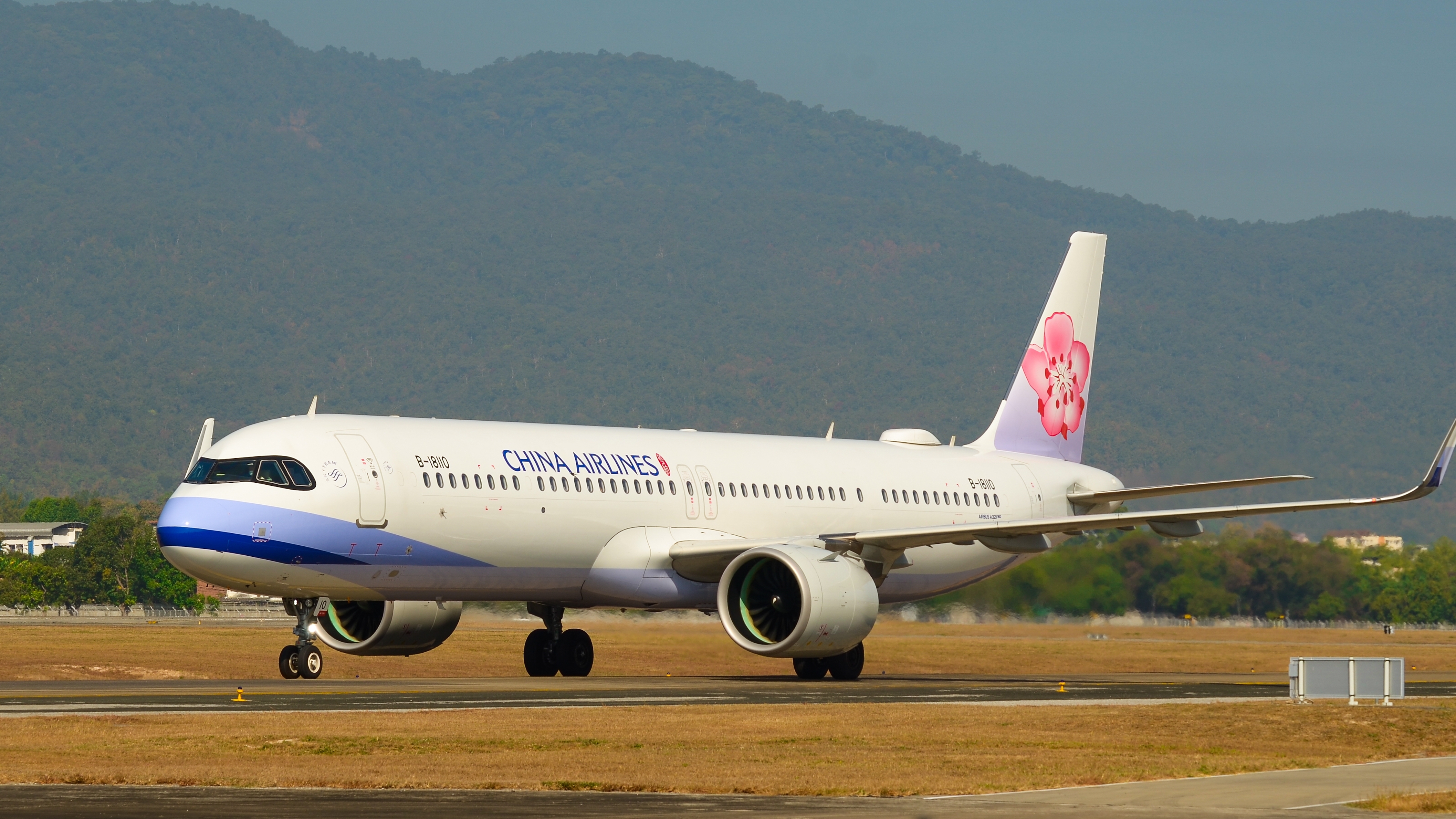 China Airlines spending over $2bn on 13 Airbus jets