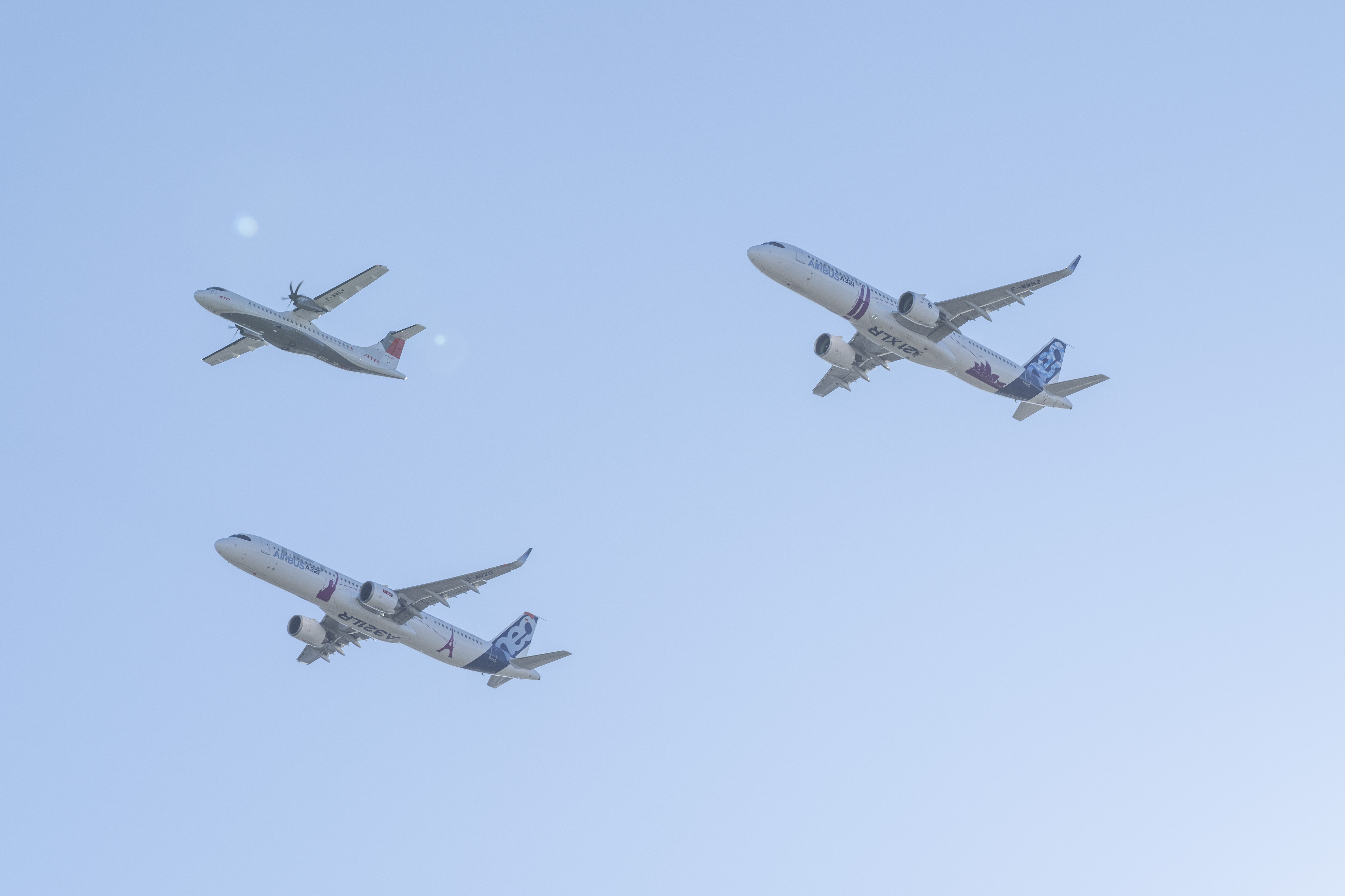 FAA orders extra checks on ‘unsafe’ door parts by A320 operators