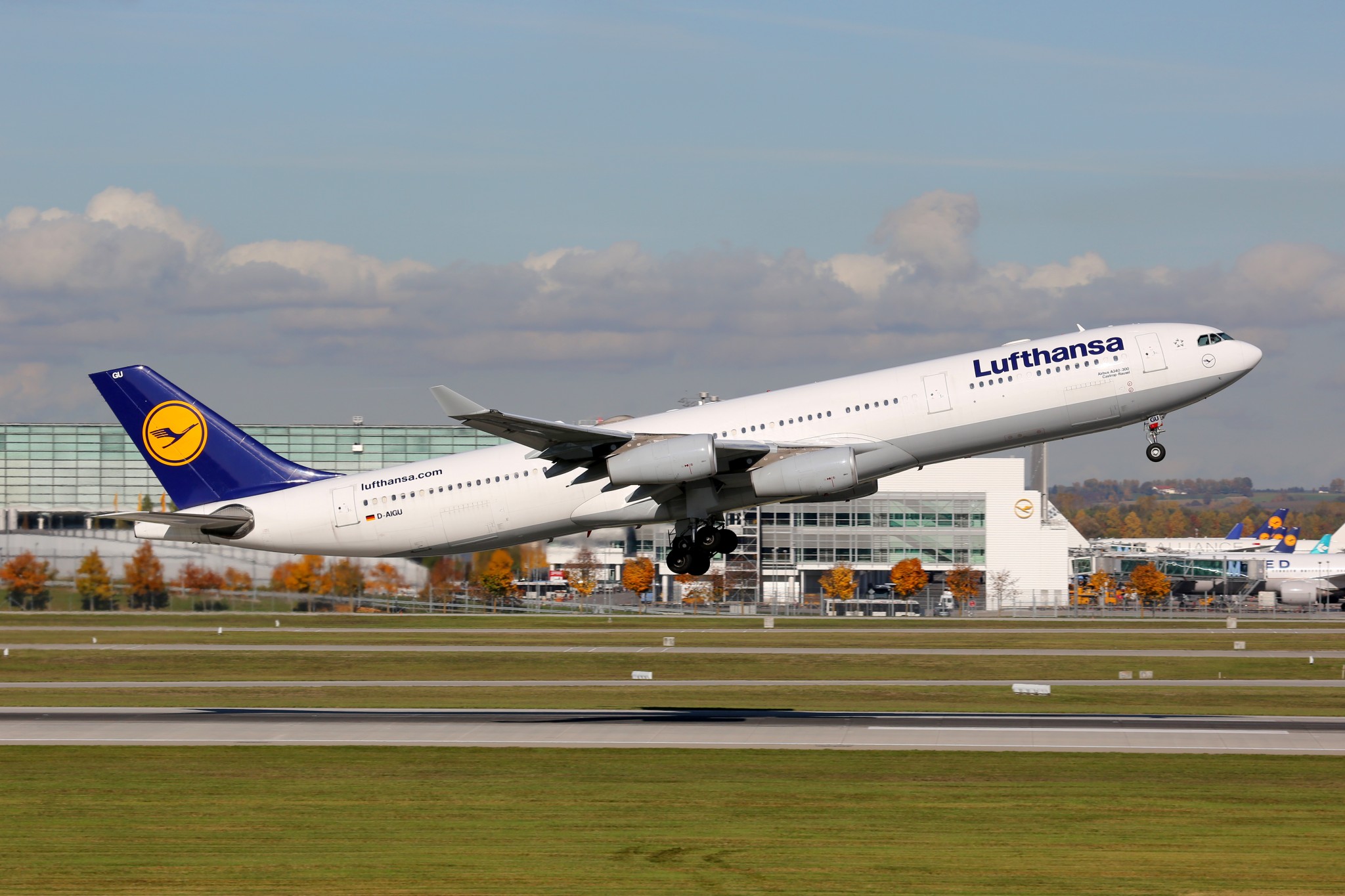 Lufthansa issues €600 million convertible bonds