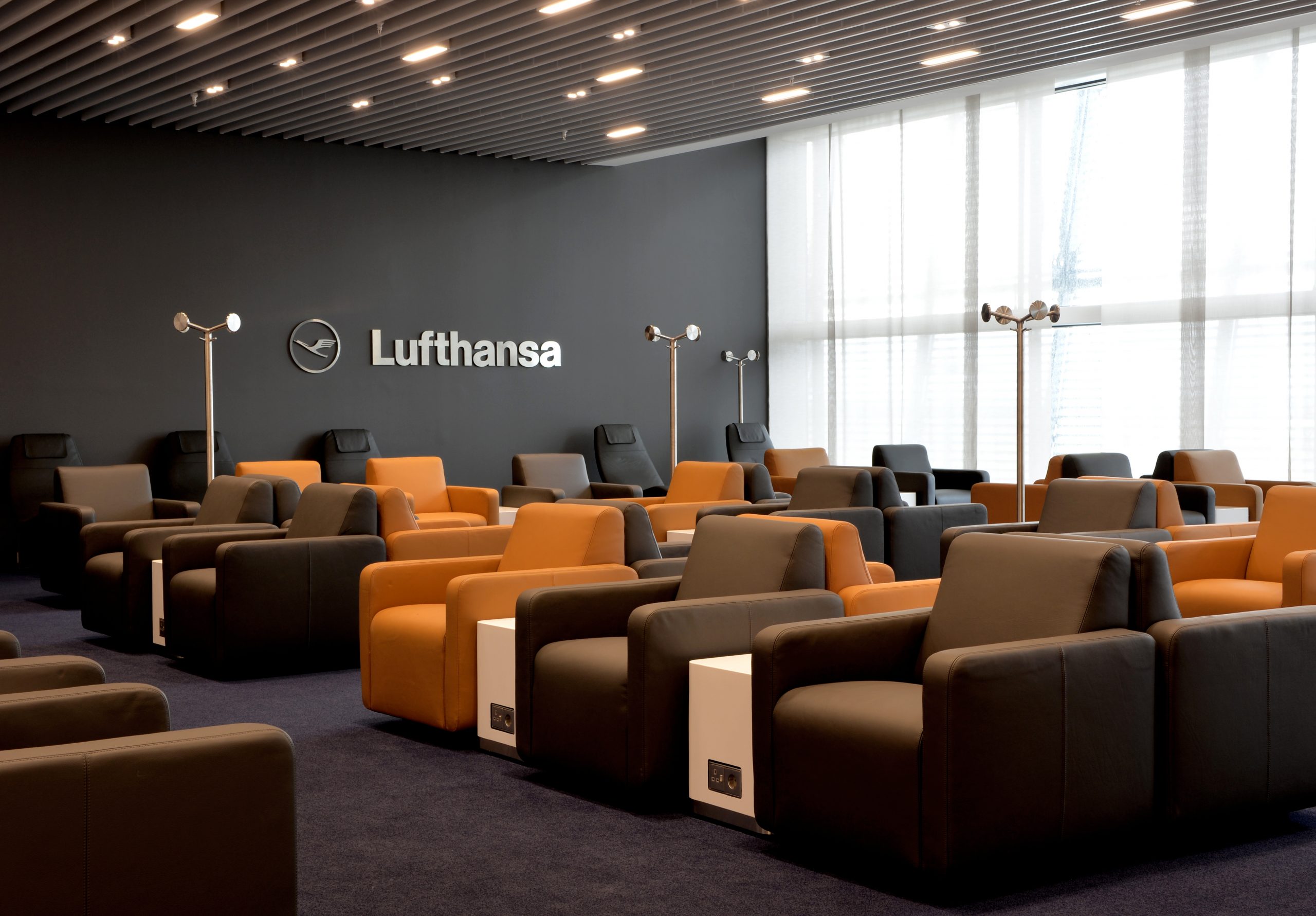 Lufthansa posts strong performance in a hard market