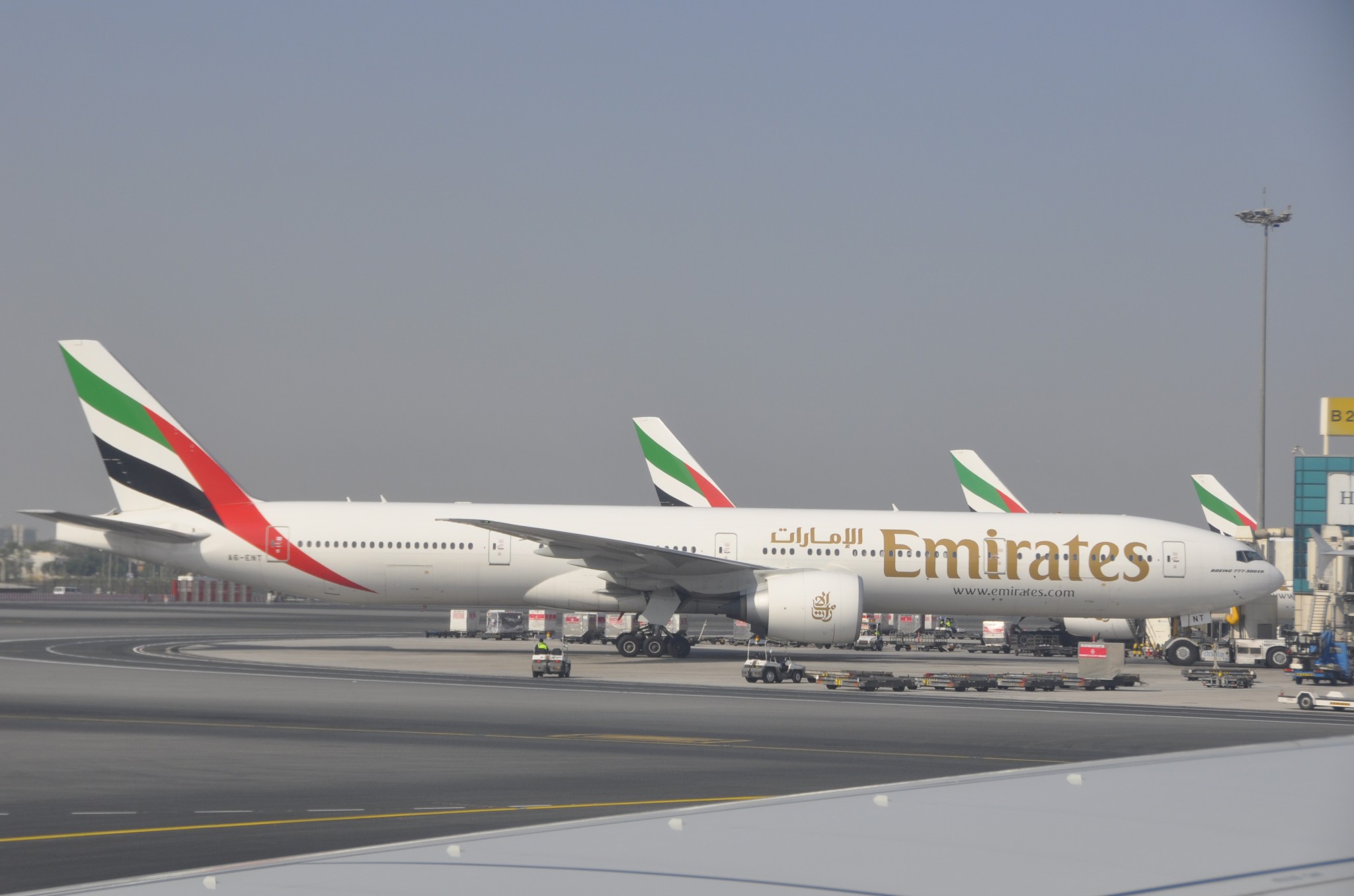 CAE and Emirates extend partnership on Boeing 777X training suites