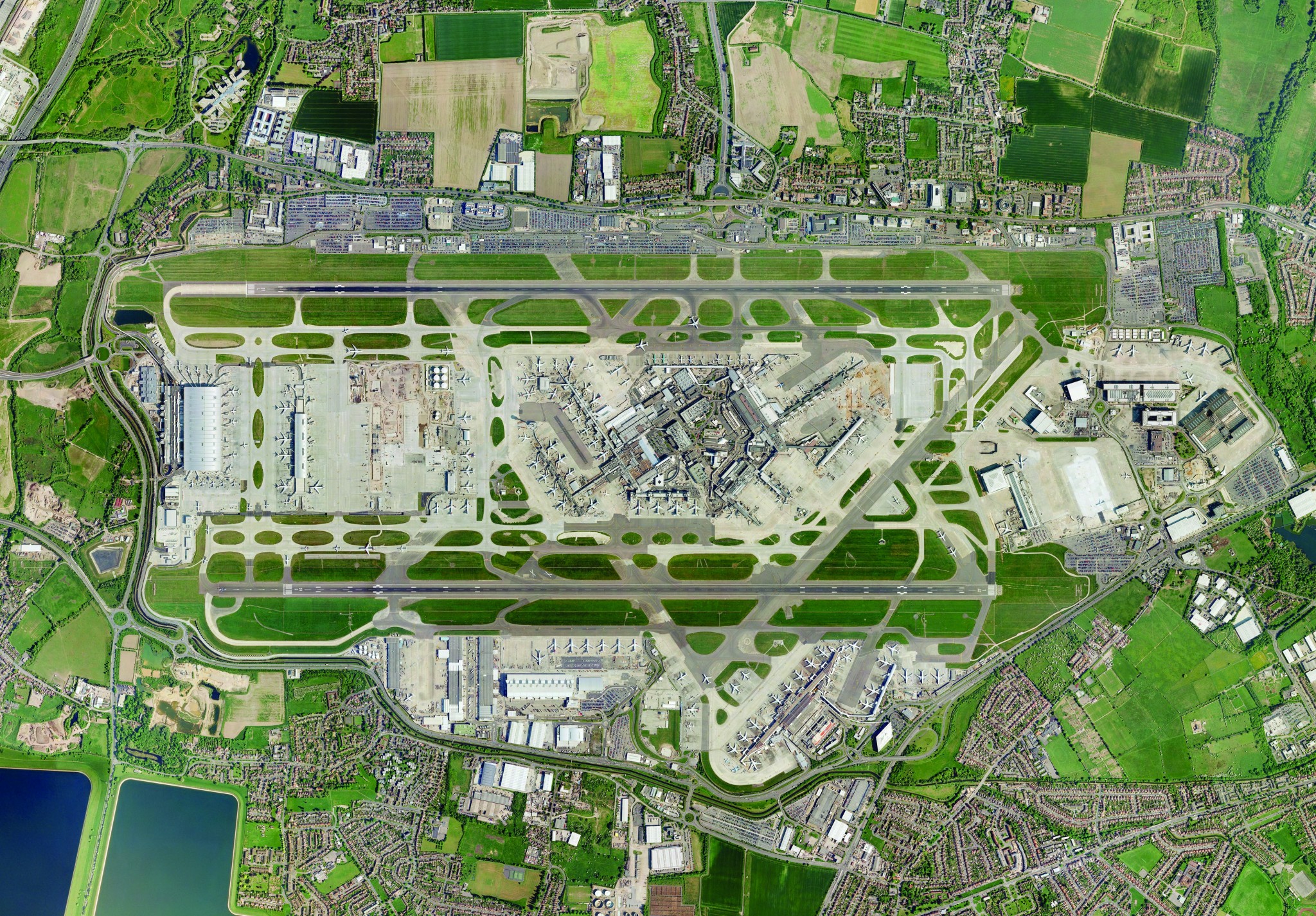 UK’s busiest airport imposes capacity cap