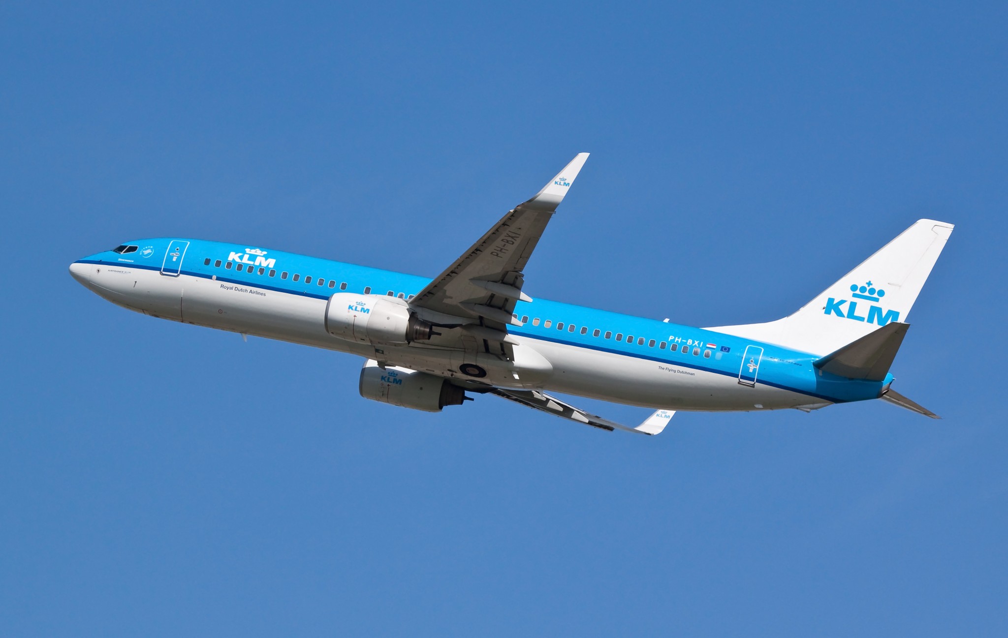 KLM inks pay deal with FNV union members