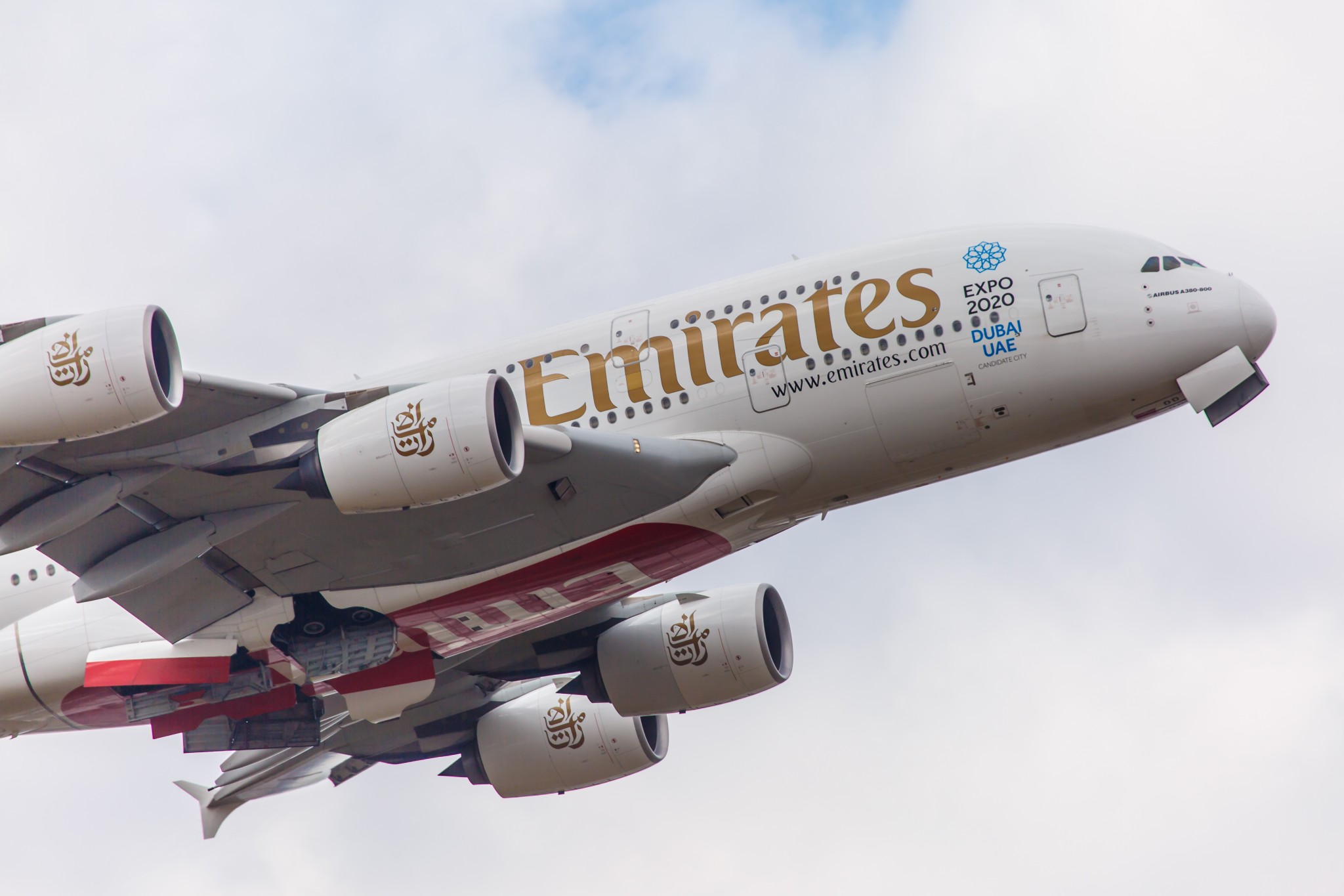 Emirates to operate extra Hajj flights; increases Mexico frequencies