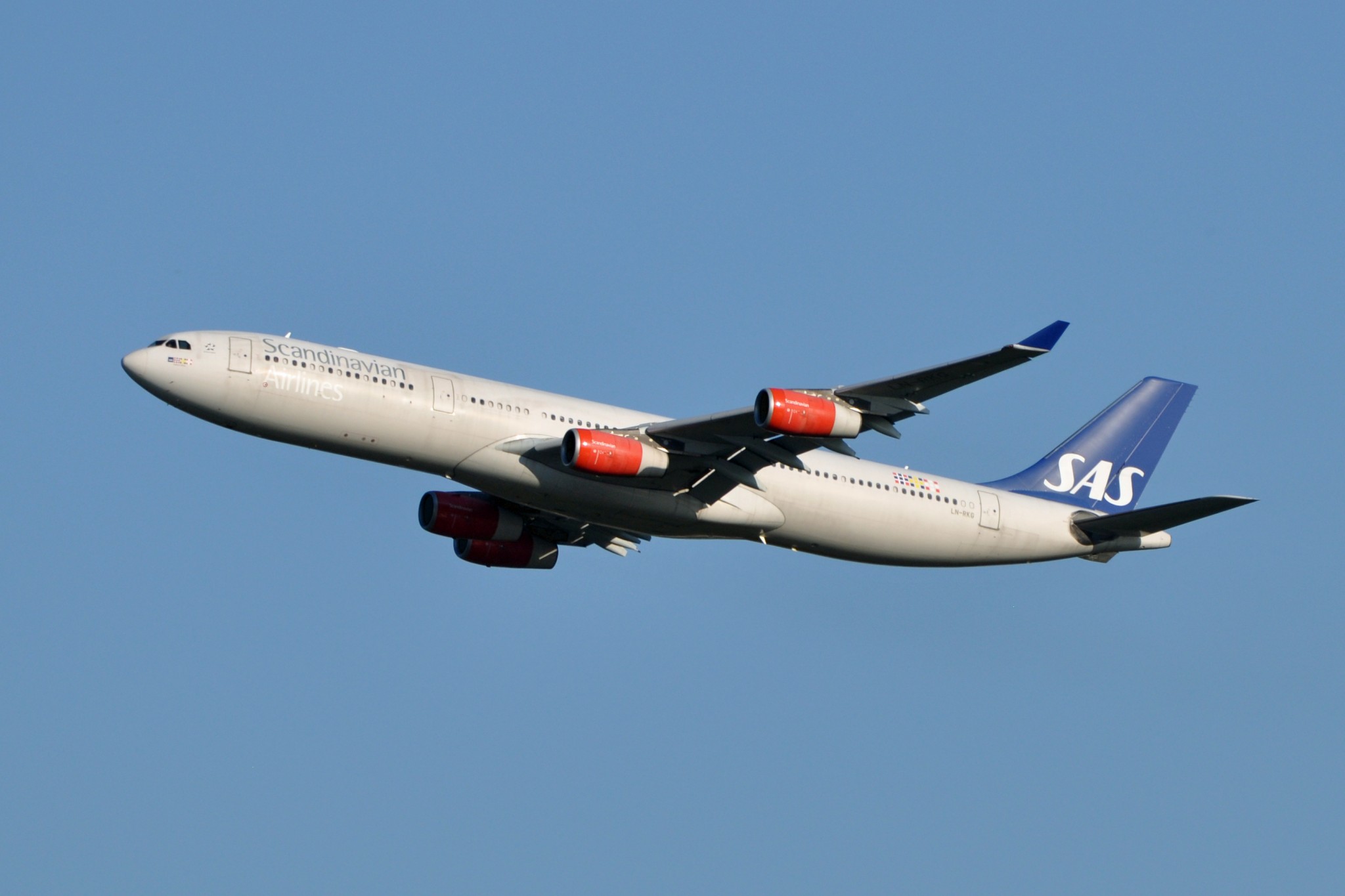 SAS flew almost 1.5 million passengers in December