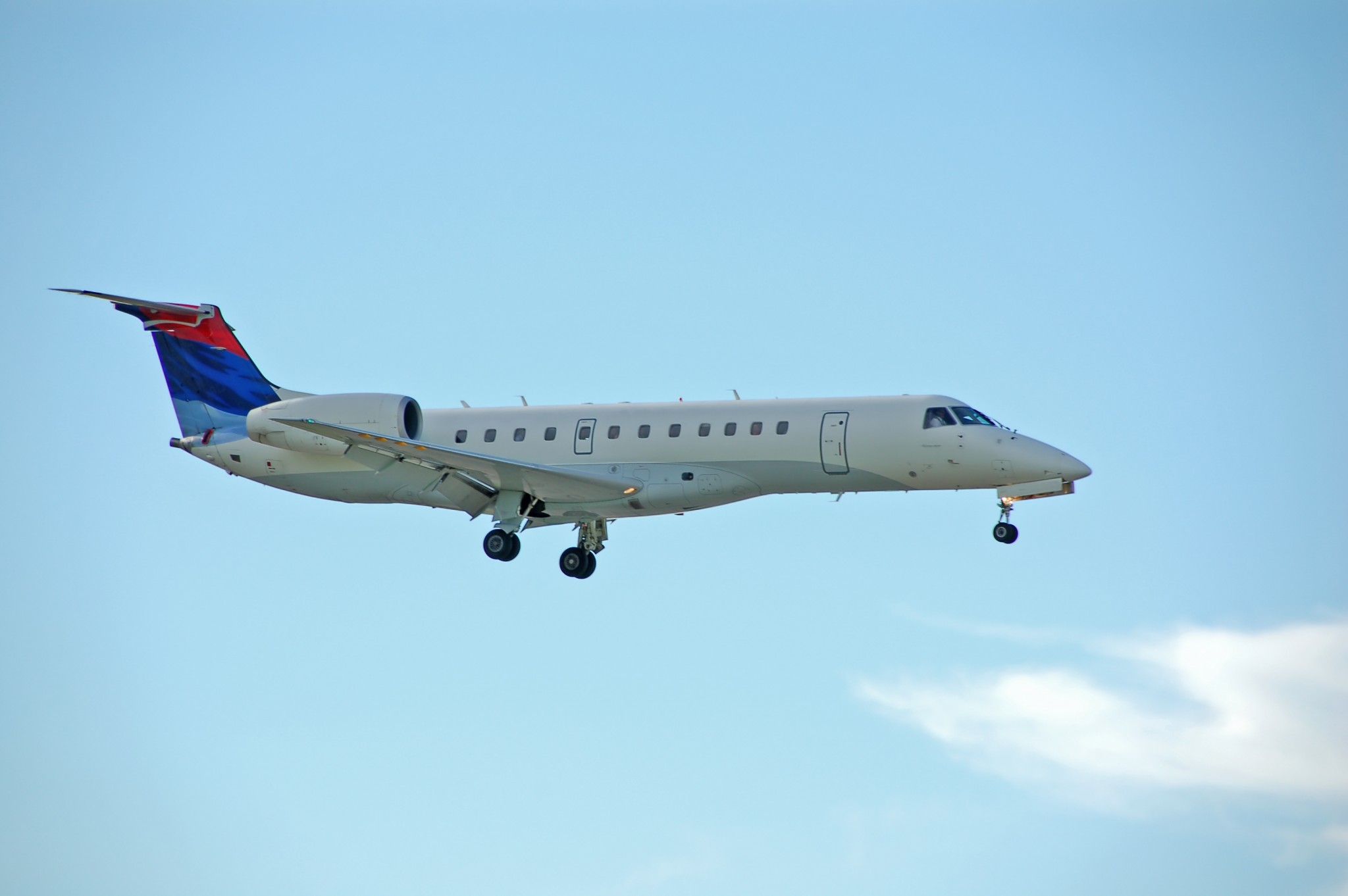 Delta Air Lines to resume daily non-stop flights connecting South Bend and Detroit