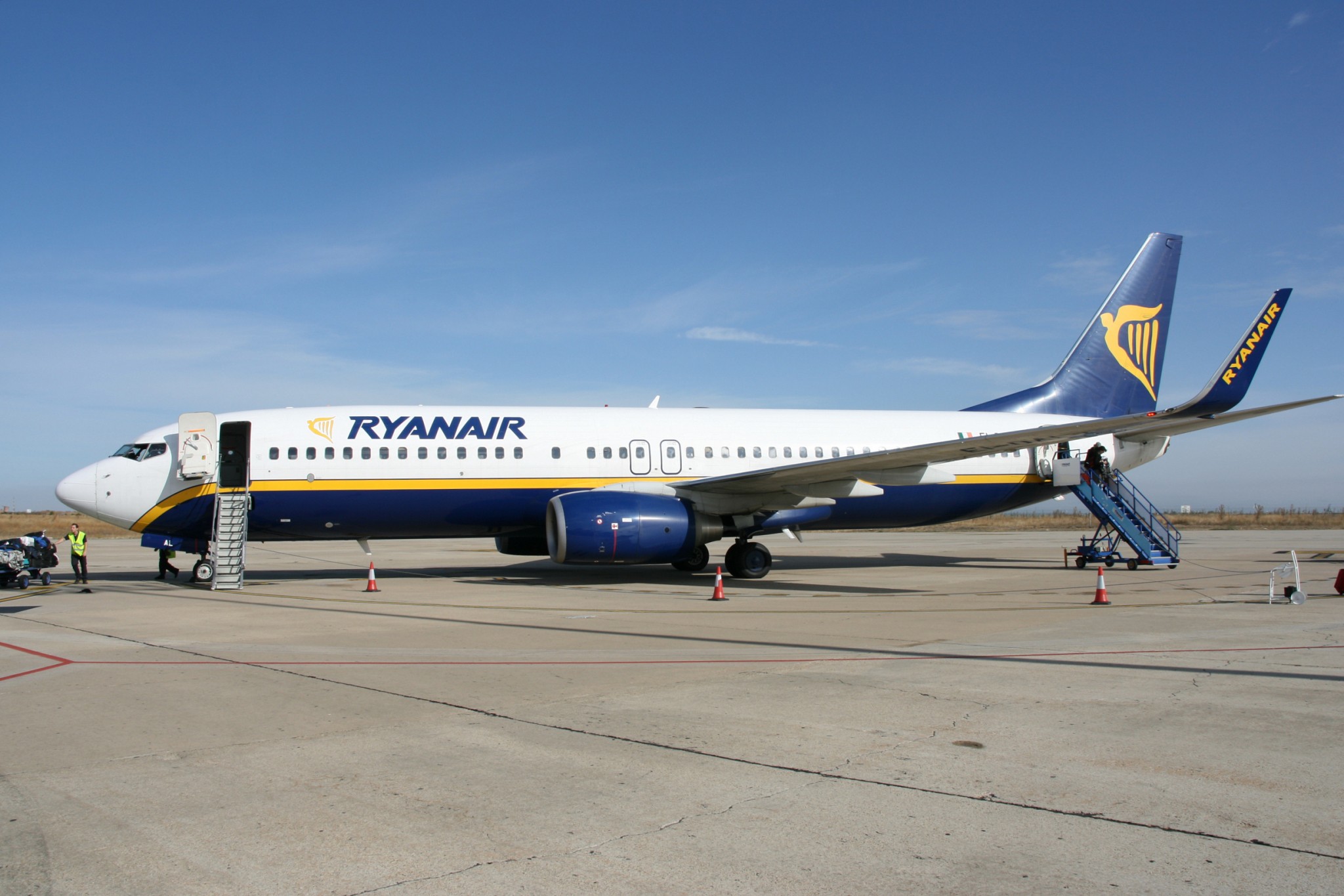 Ryanair reports November 2021 traffic