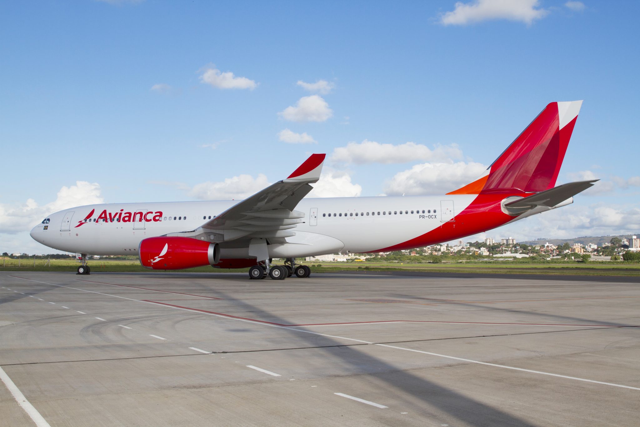ACG leases eight A320neo to Avianca