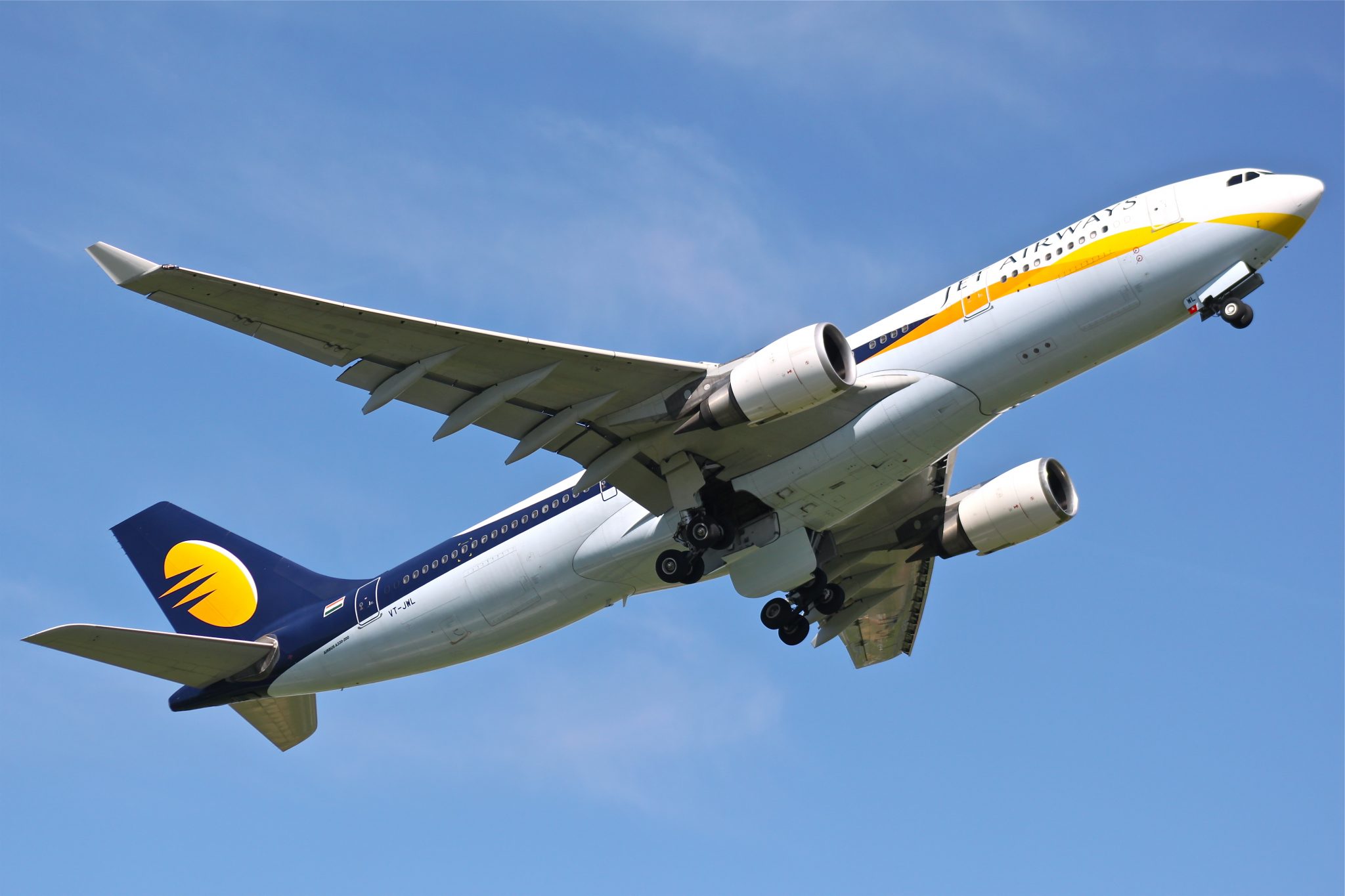 Jet Airways inks pact with Avolon for lease of A320