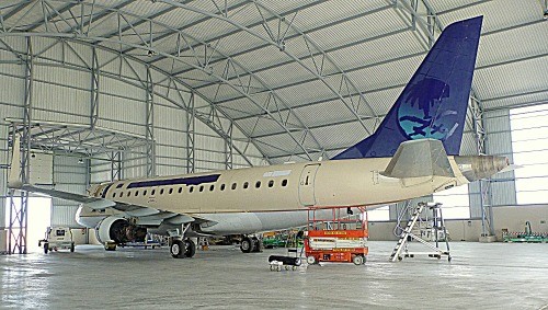 AerFin take delivery of first Embraer EJET 170LR