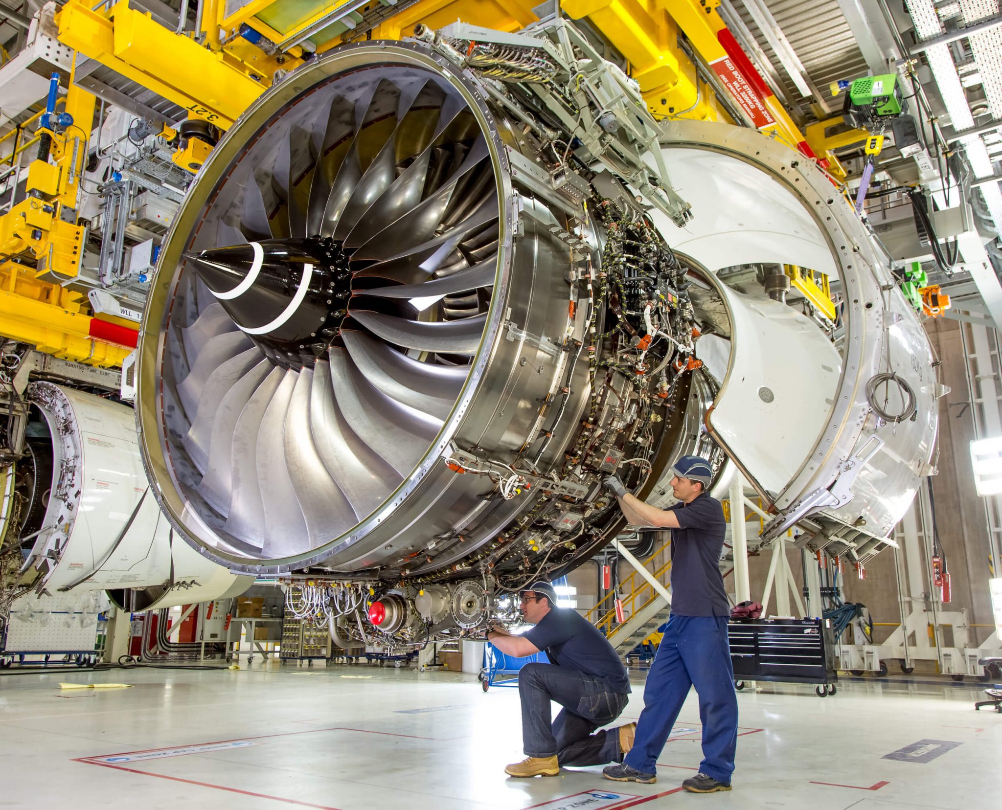 Three top lessors sign up as launch customers for Rolls-Royce Lessor care
