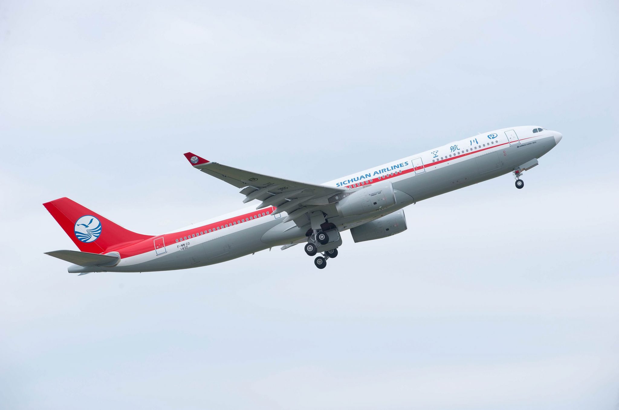 Sichuan Airlines launches flights from Pulkovo St. Petersburg Airport