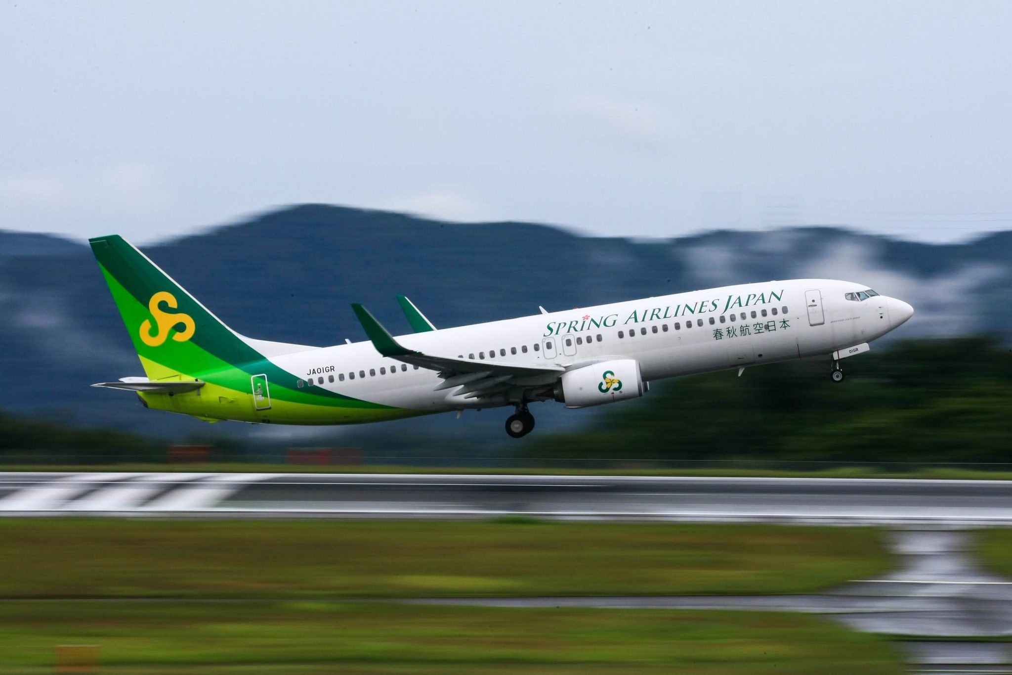 China’s Spring Airlines reports operating revenue rise in H1 2019