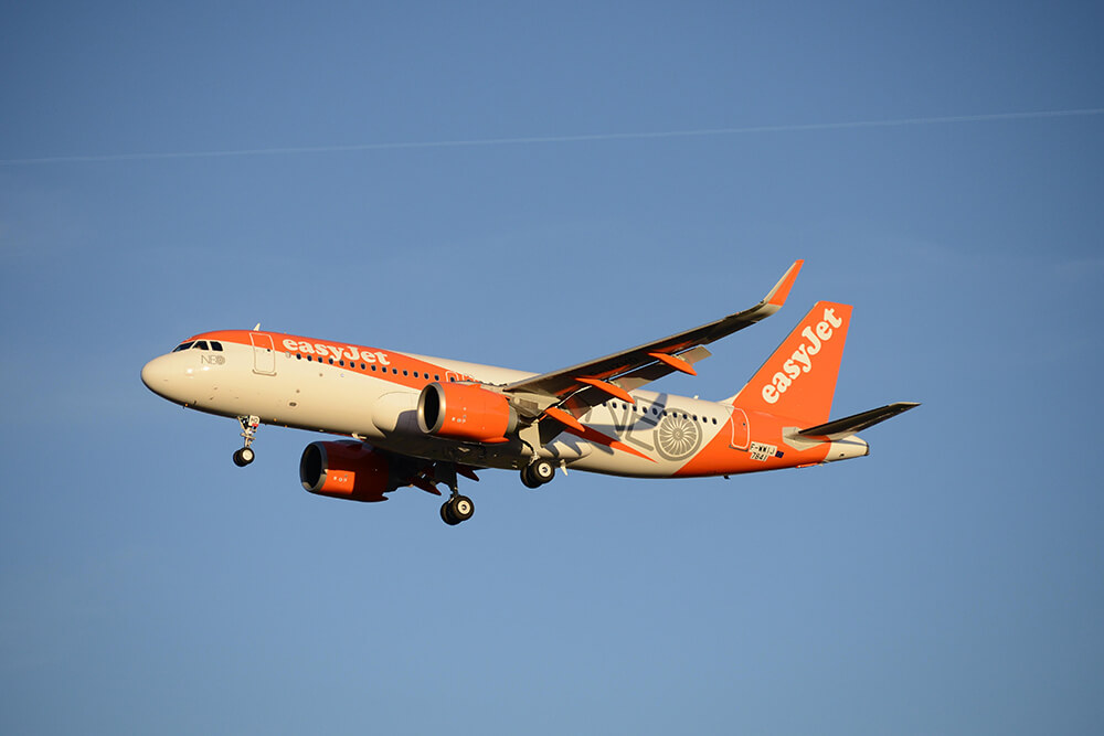 EasyJet will offset carbon emissions across whole network