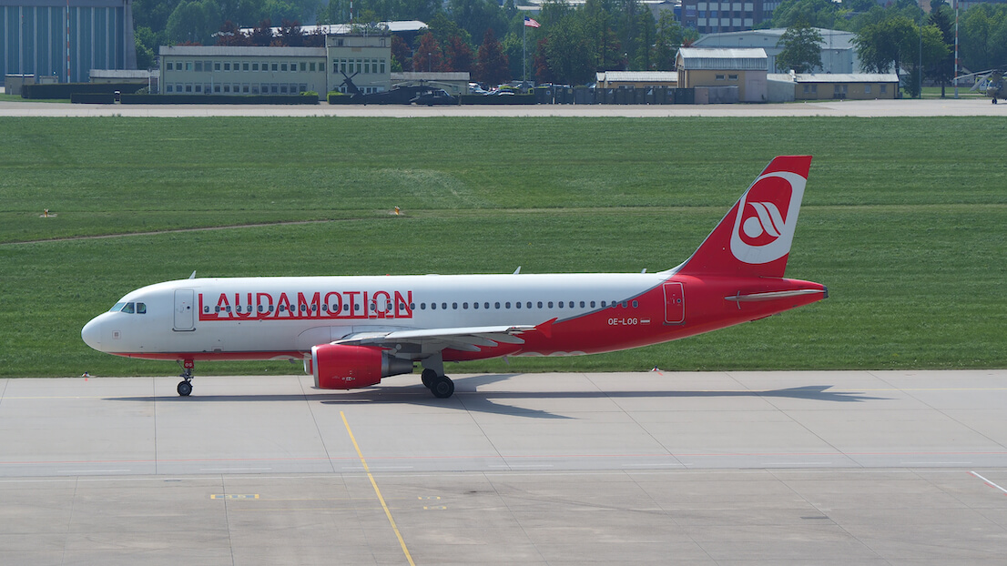 Ryanair acquires 100% shareholding in Laudamotion